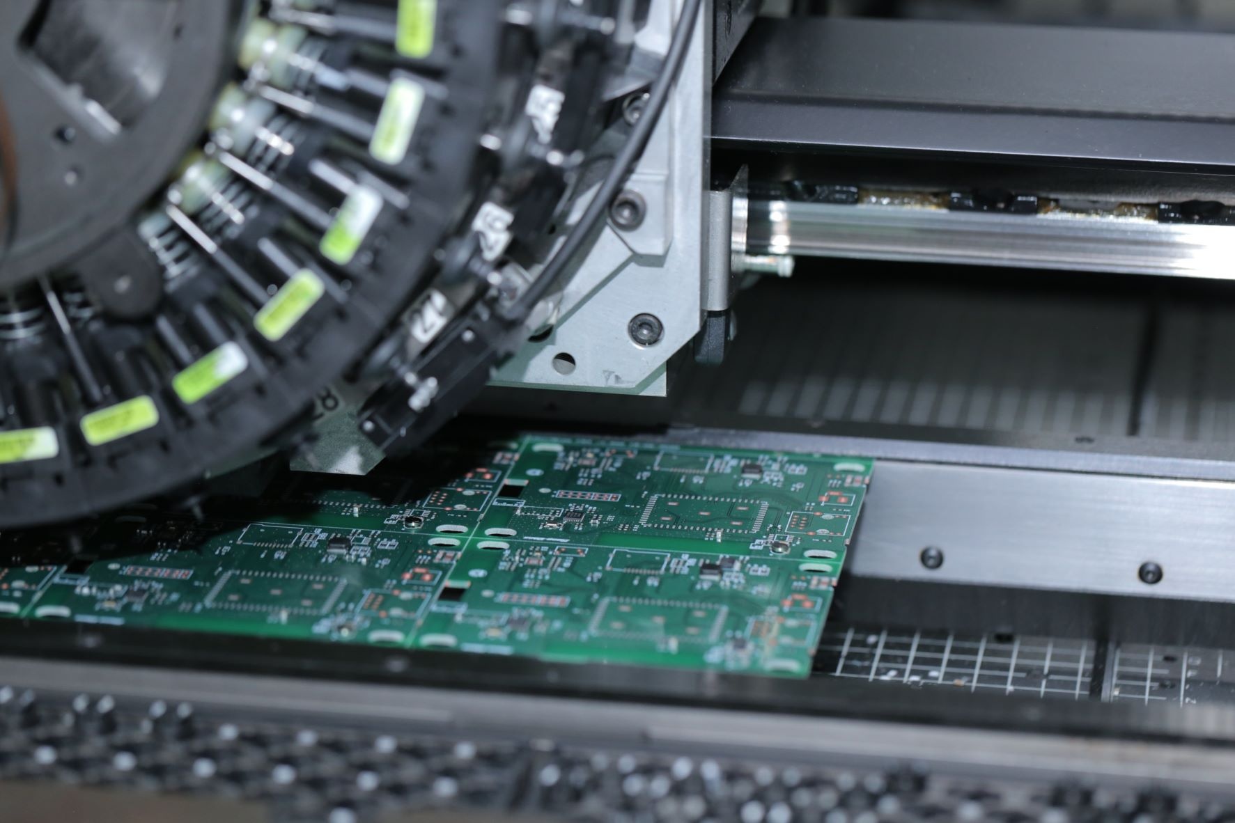 Cong ty Co phan Bong den Phich nuoc Rang Dong anh 3