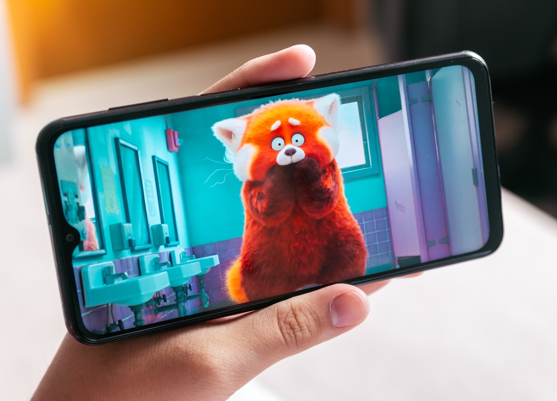 Su tu tin cua Samsung o phan khuc smartphone pho thong hinh anh