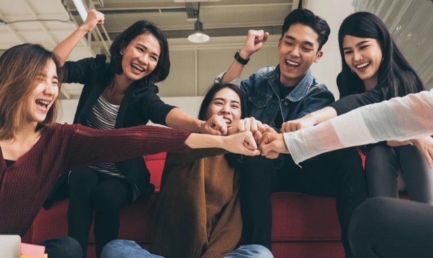 The Banca Game,  Prudential anh 1