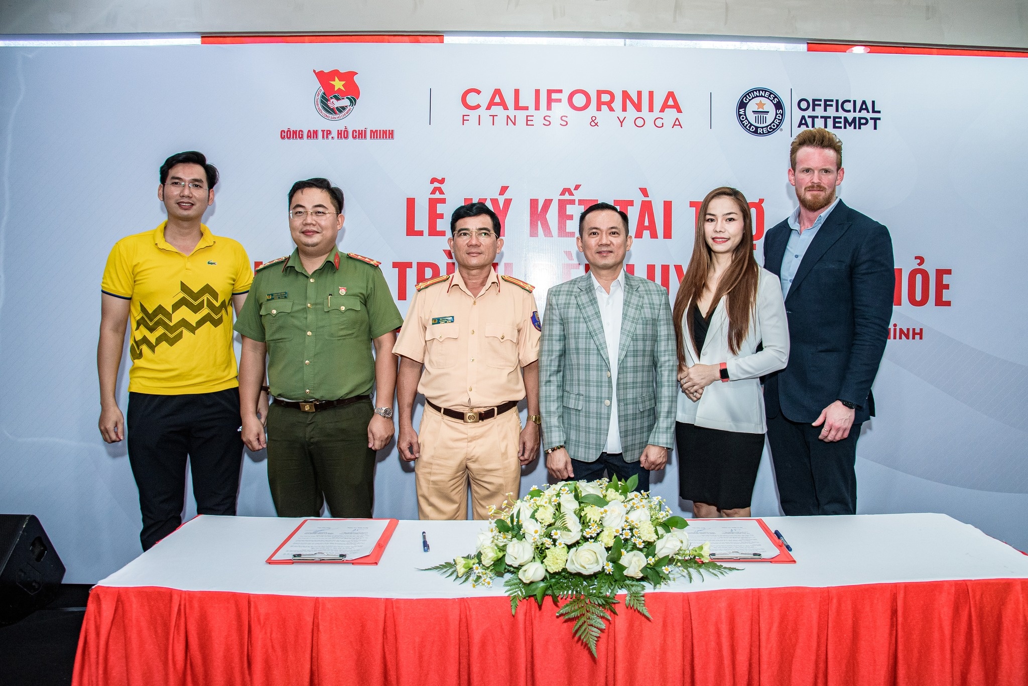 California Fitness & Yoga anh 1