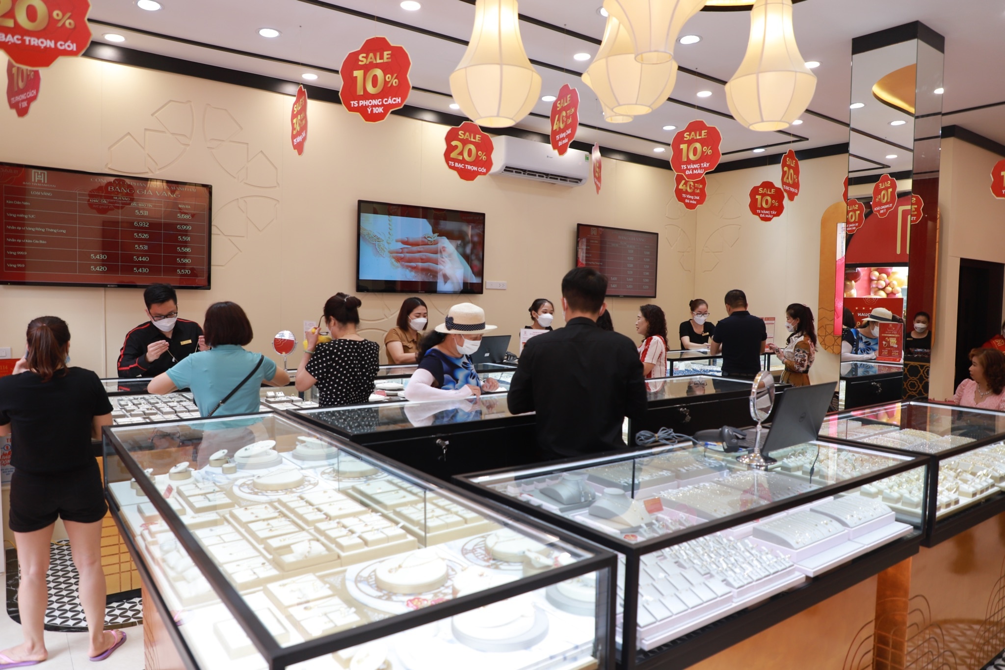 vàng bạc đá quý, Bảo Tín Mạnh Hải ảnh 2 vang bac da quy, Bao Tin Manh Hai anh 2