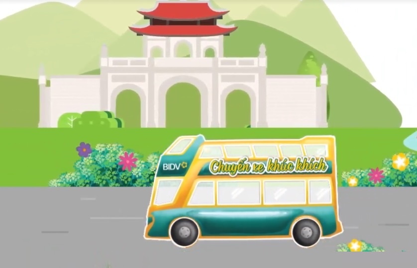 Trai nghiem ‘Chuyen xe khuc khich’ dip le 30/4 hinh anh