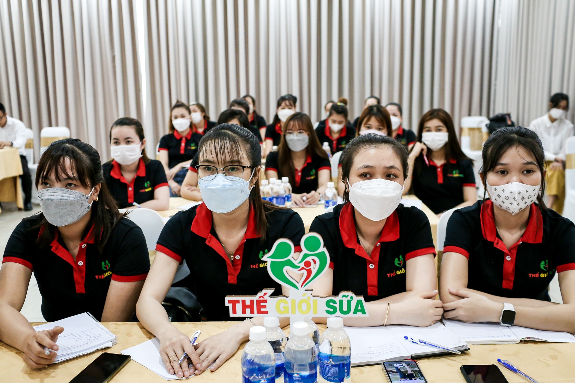 Nutifood va The gioi sua hop tac, huong den nhung gia tri ben vung hinh anh