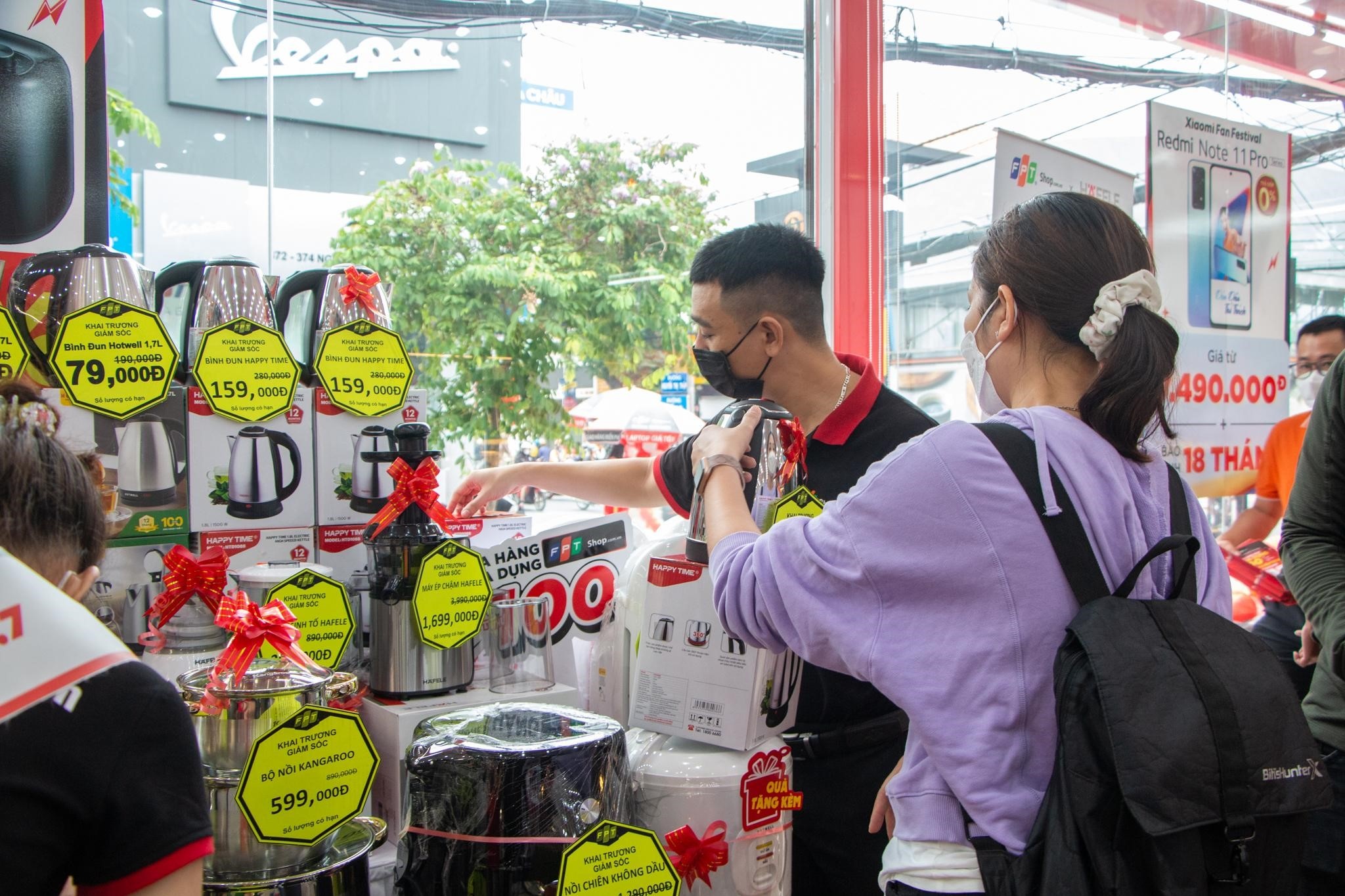 Do gia dung FPT Shop anh 4