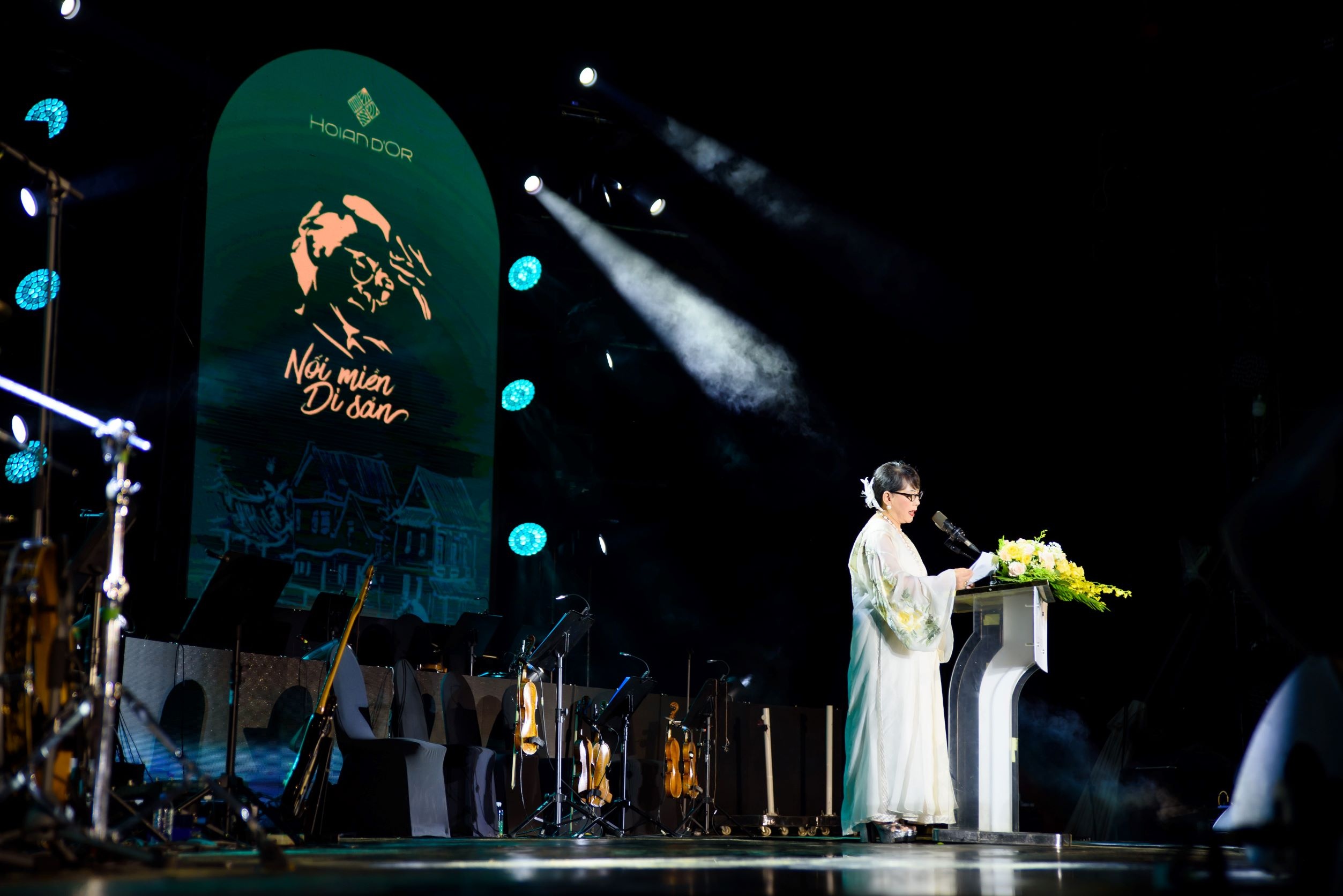 Dem nhac Trinh Cong Son - tam huyet bao ton di san cua BCG Land hinh anh