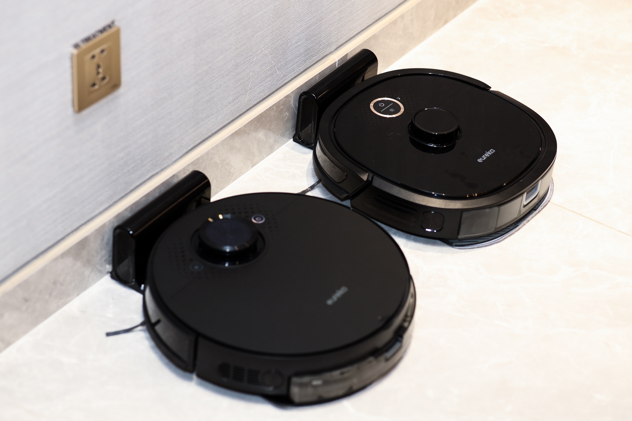 robot hut bui,  don dep nha cua anh 1