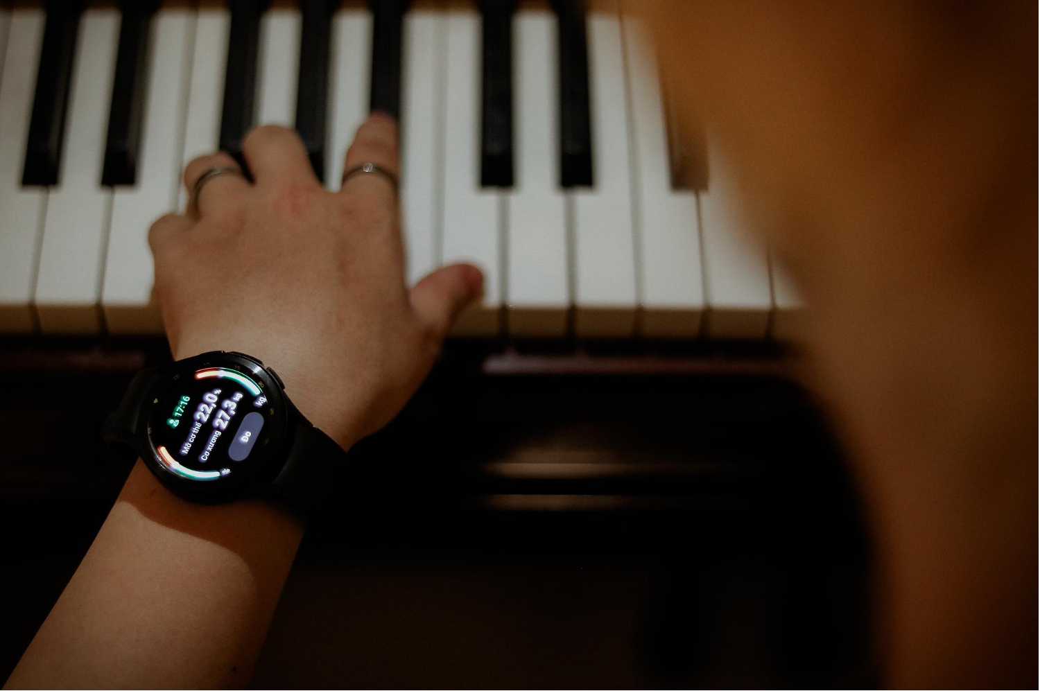 dong ho thong minh anh 1