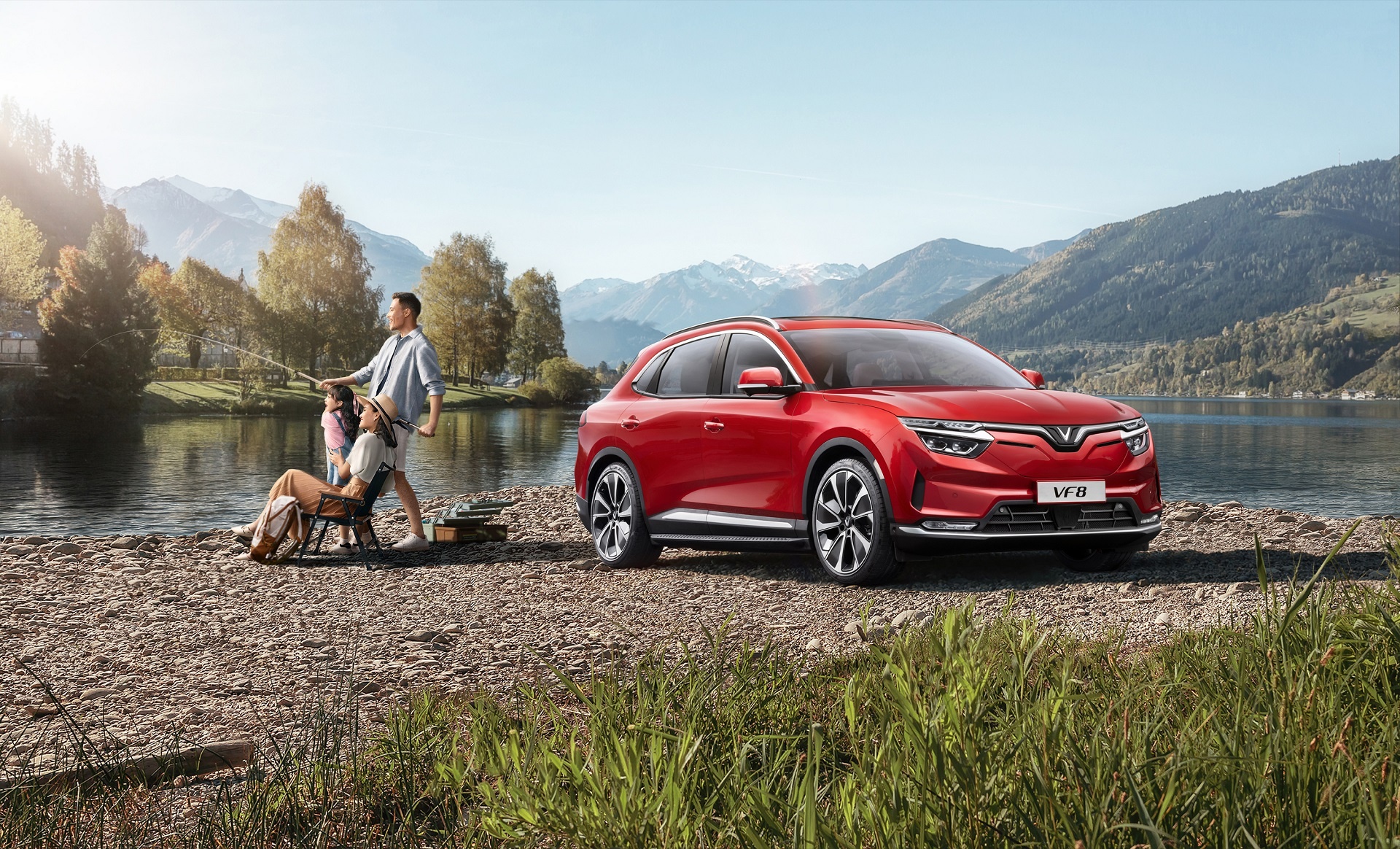 VinFast cong bo gia thue pin VF8 va VF9 tai thi truong chau Au hinh anh