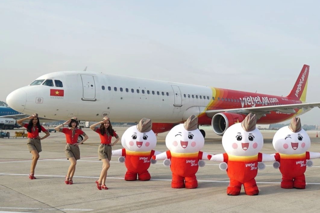 Ra mat san pham 'Bay truoc - Tra sau' hinh anh