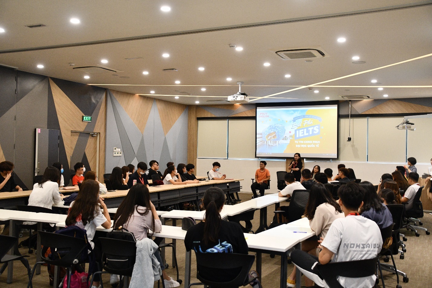 Dai hoc Anh Quoc Viet Nam,  BUV anh 2