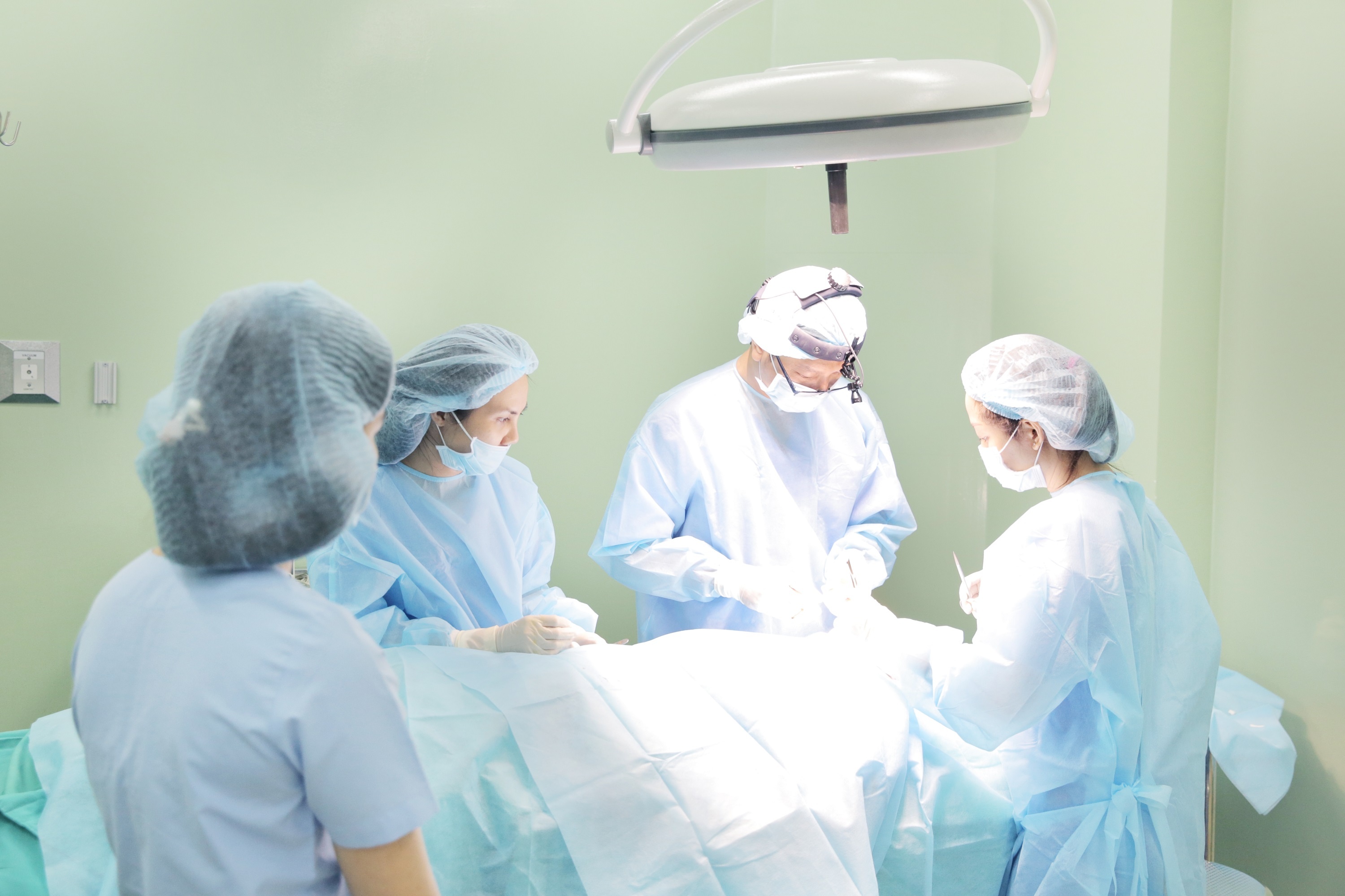 Bệnh viện Medika,  thẩm mỹ ảnh 6 Benh vien Medika,  tham my anh 6
