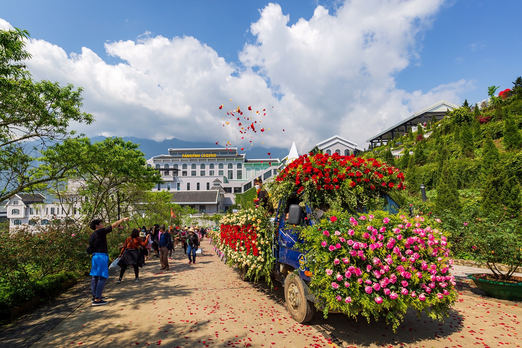 Sun Group,  phuc hoi du lich anh 5