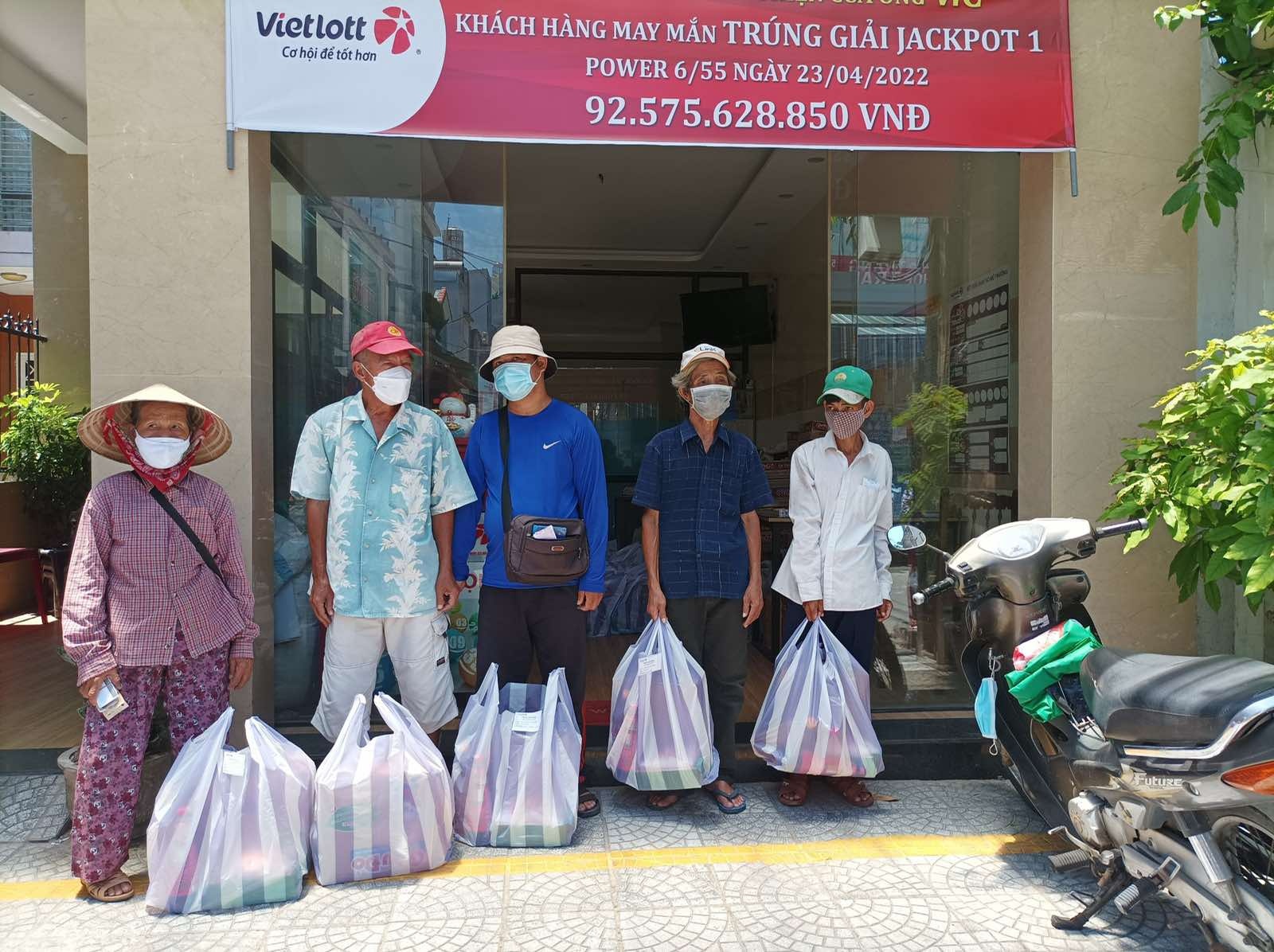 Vietlott ảnh 4 Vietlott anh 4