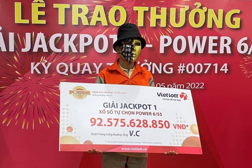 Chu nhan Jackpot 1 tai Da Nang danh gan 3 ty dong lam tu thien hinh anh