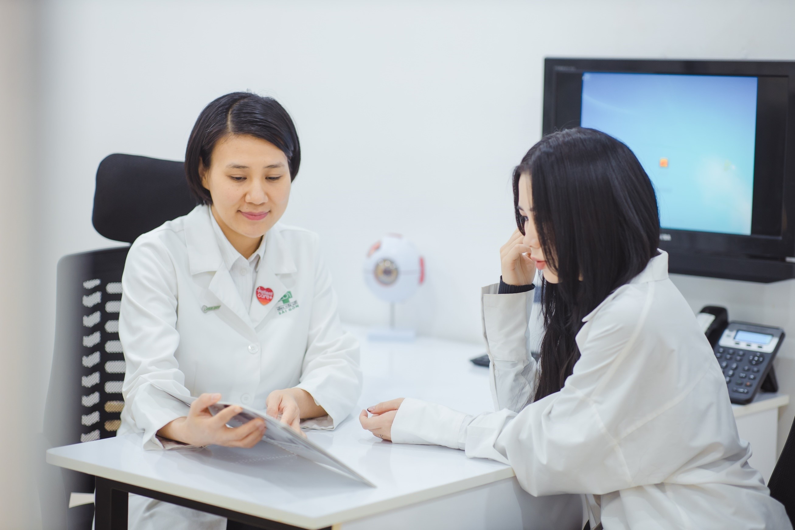 Benh vien Mat Sai Gon,  Y khoa Sai Gon anh 2