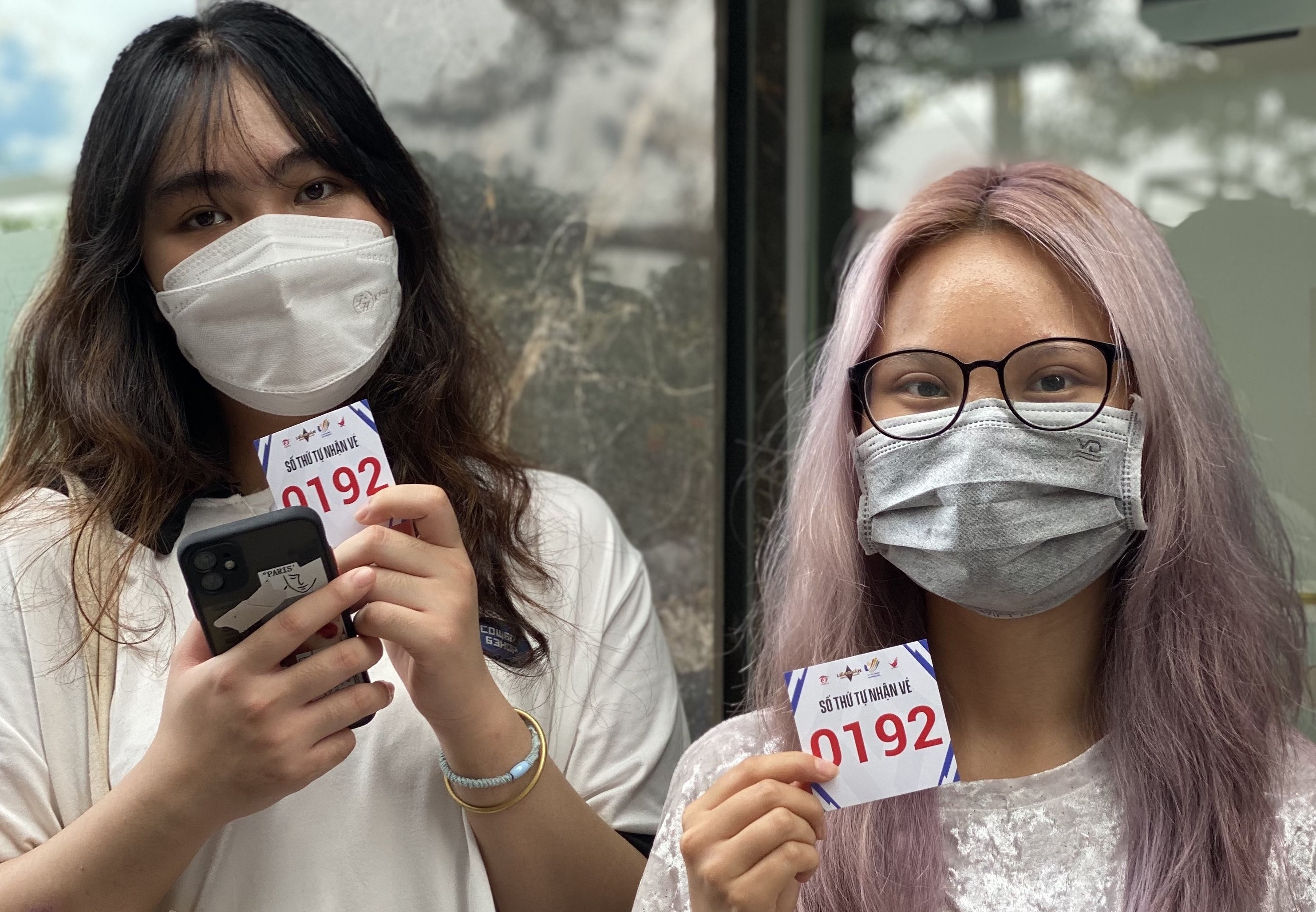 Sinh vien xep hang tu 6h kiem ve xem Lien Quan Mobile tai SEA Games hinh anh