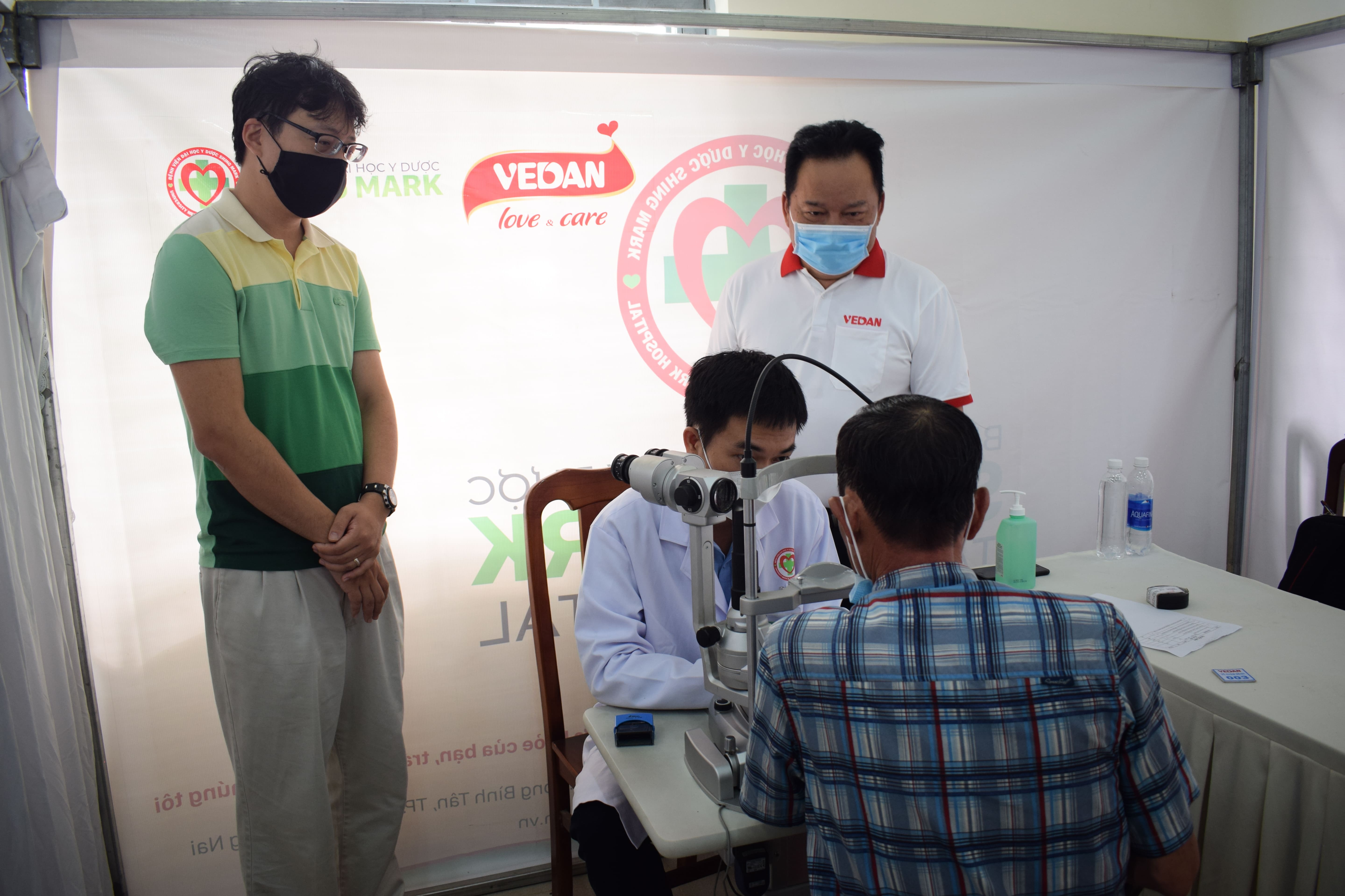 Benh vien Dai hoc Y Duoc Shing Mark anh 2