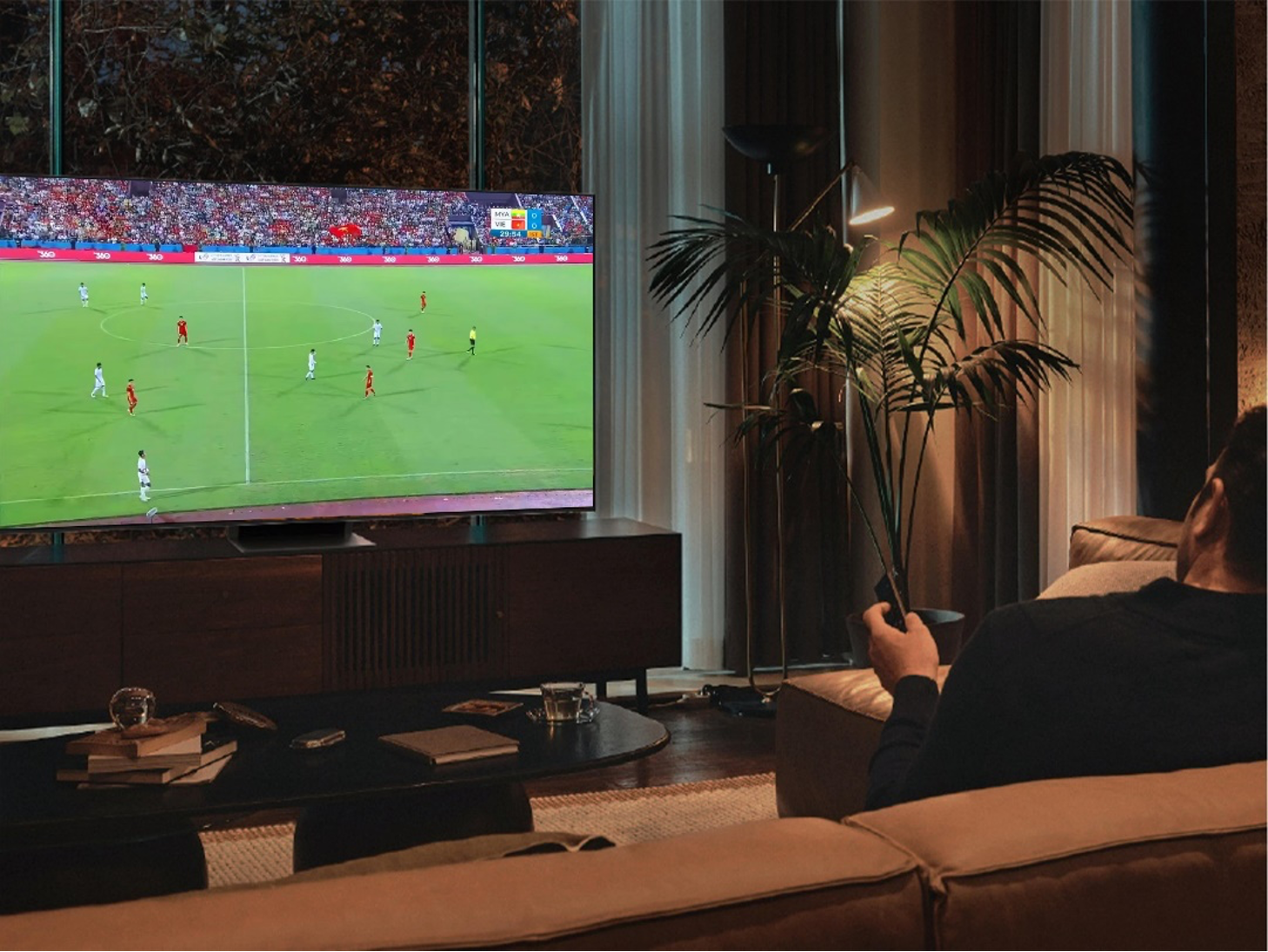 3 ly do lua chon TV 8K cho mua bong da hinh anh