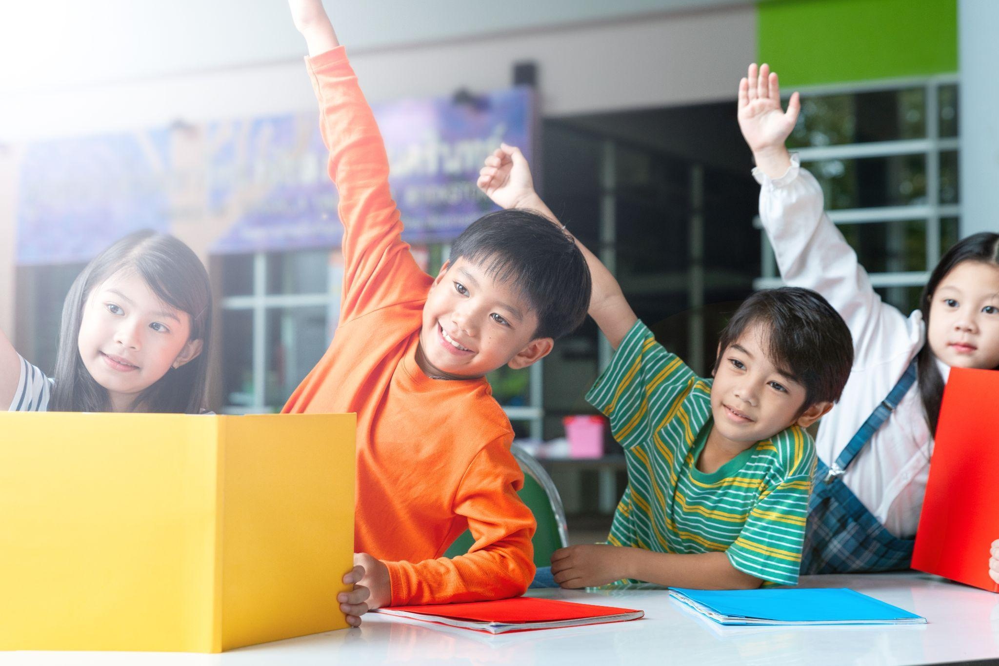 'Hay trang bi cho tre ky nang mem qua khoa hoc he chat luong' hinh anh