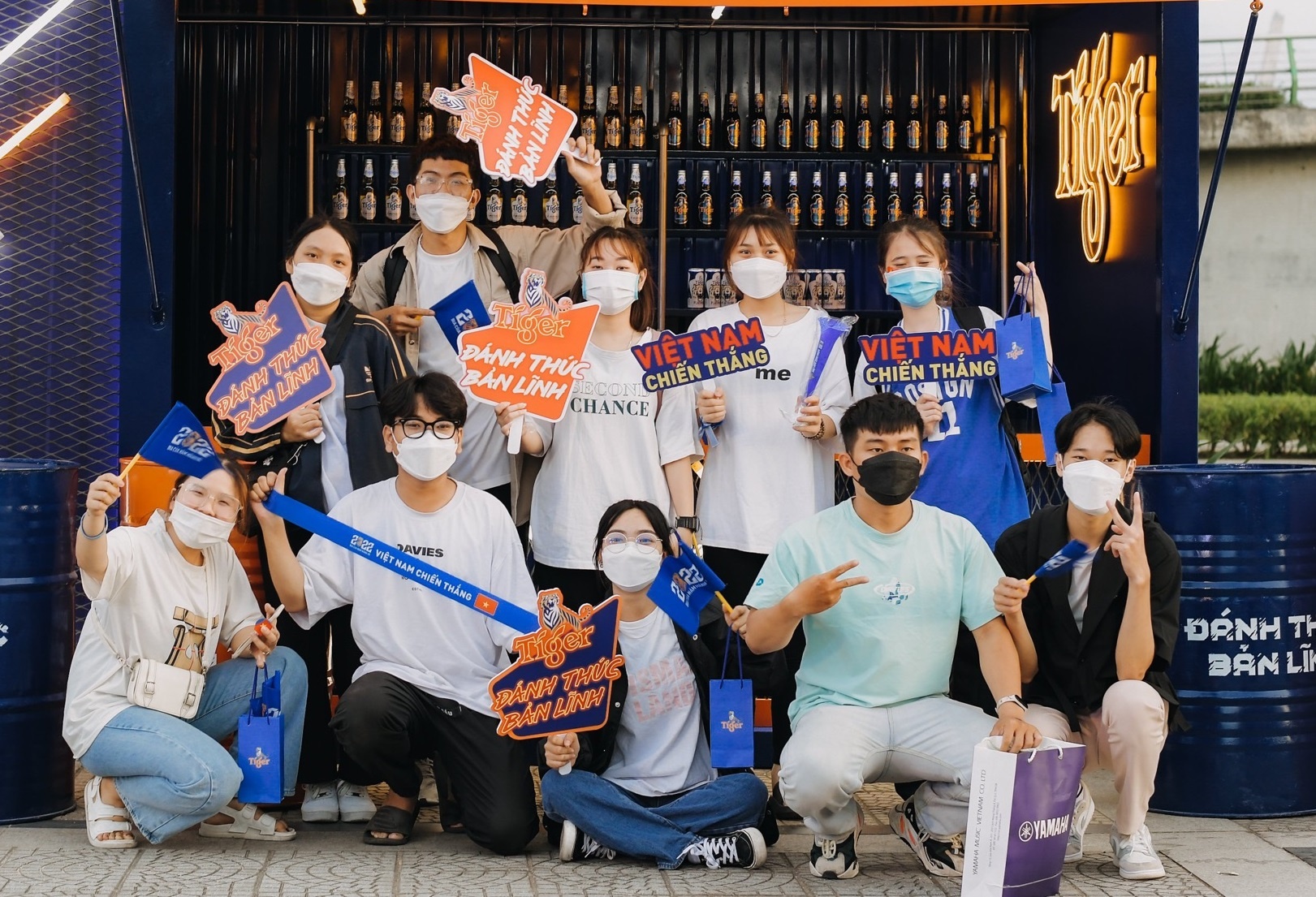 Tinh than dan toc tiep lua doi nha tai SEA Games 31 hinh anh