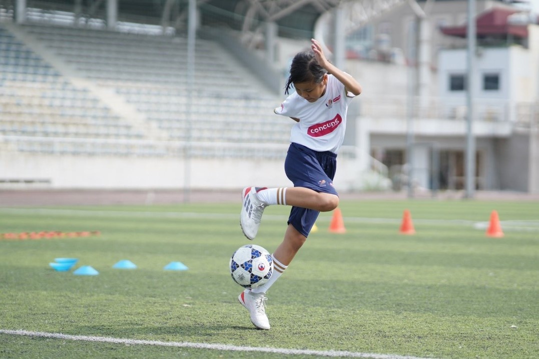 Em be thap tung tuyen thu anh 5