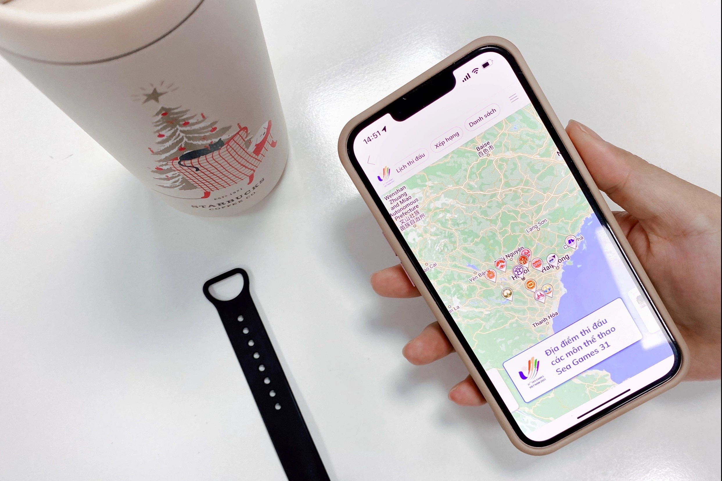 Hahalolo - 'tro ly' dac luc cua nguoi ham mo o SEA Games 31 hinh anh