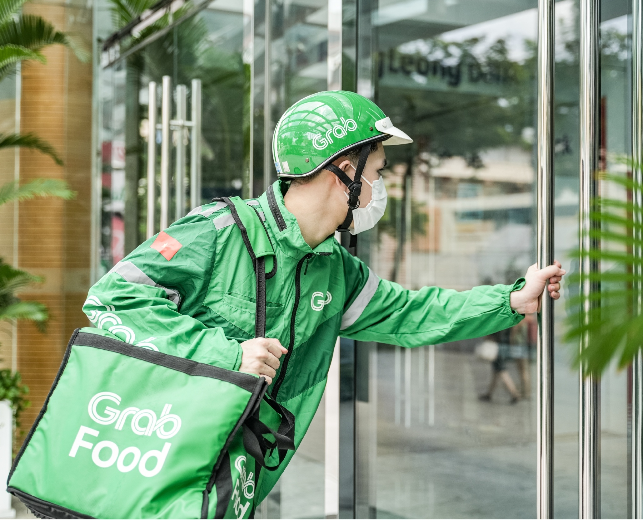 Grab ảnh 2 Grab anh 2