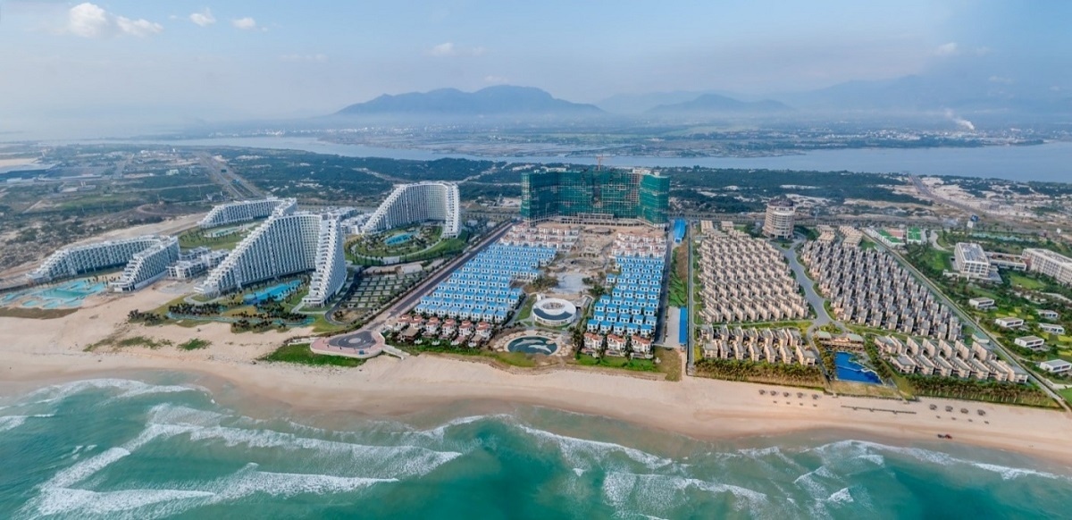 Cam Ranh Bay Hotels & Resorts anh 1