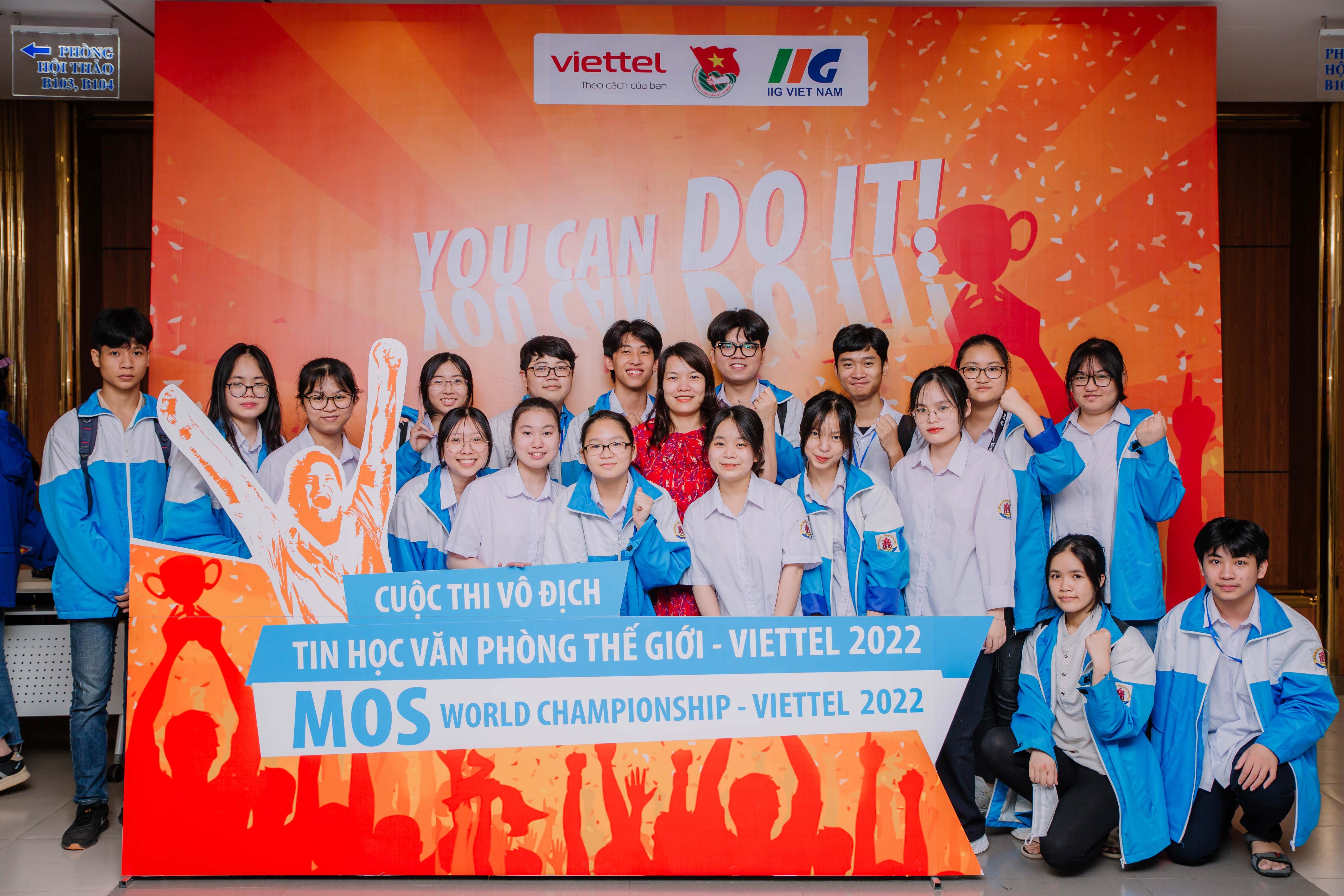 Suc nong cua hanh trinh chinh phuc 'giac mo My' o MOSWC - Viettel 2022 hinh anh