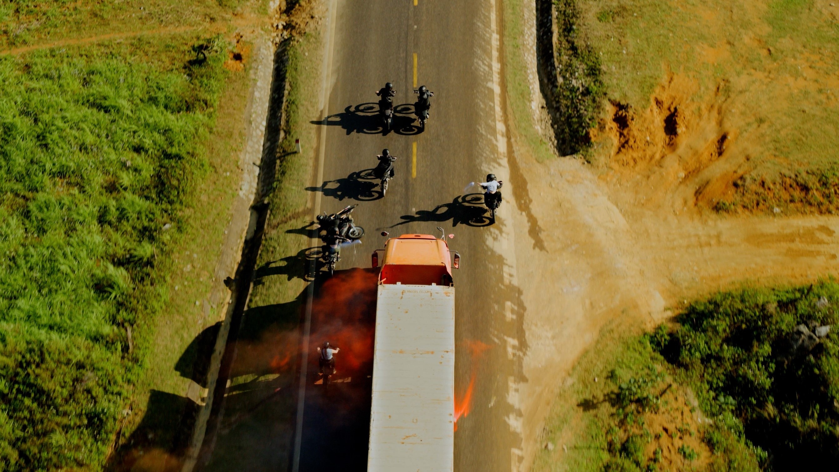 578 Phát đạn của kẻ điên ảnh 3 578 Phat dan cua ke dien anh 3