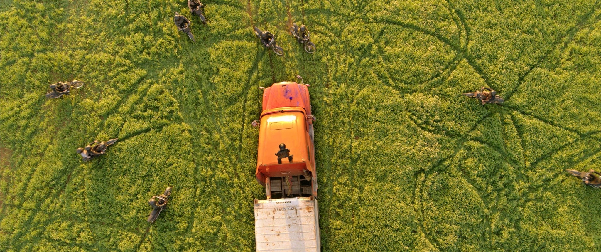 578 Phat dan cua ke dien anh 5