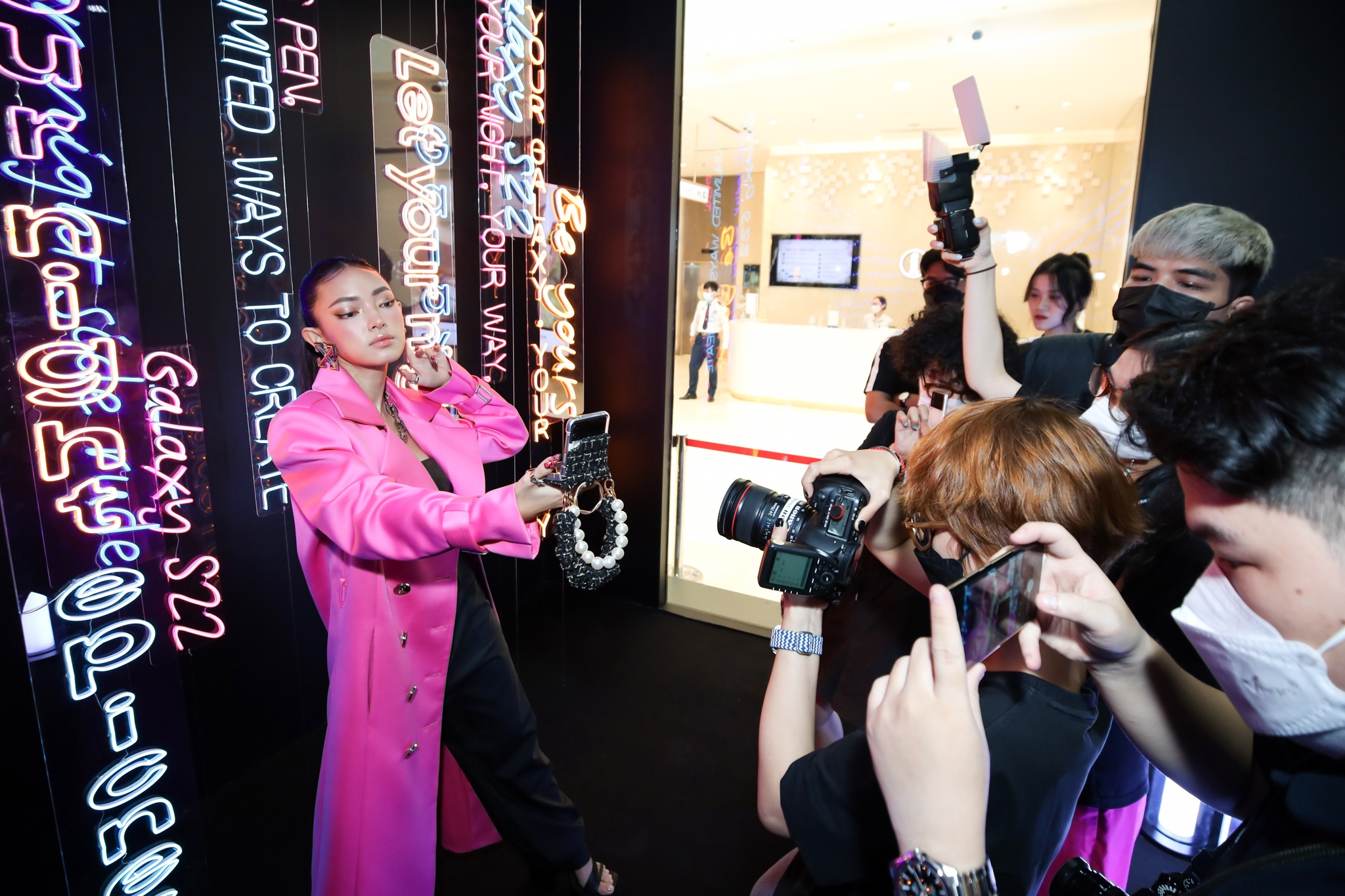 Galaxy Pop-up Store anh 10