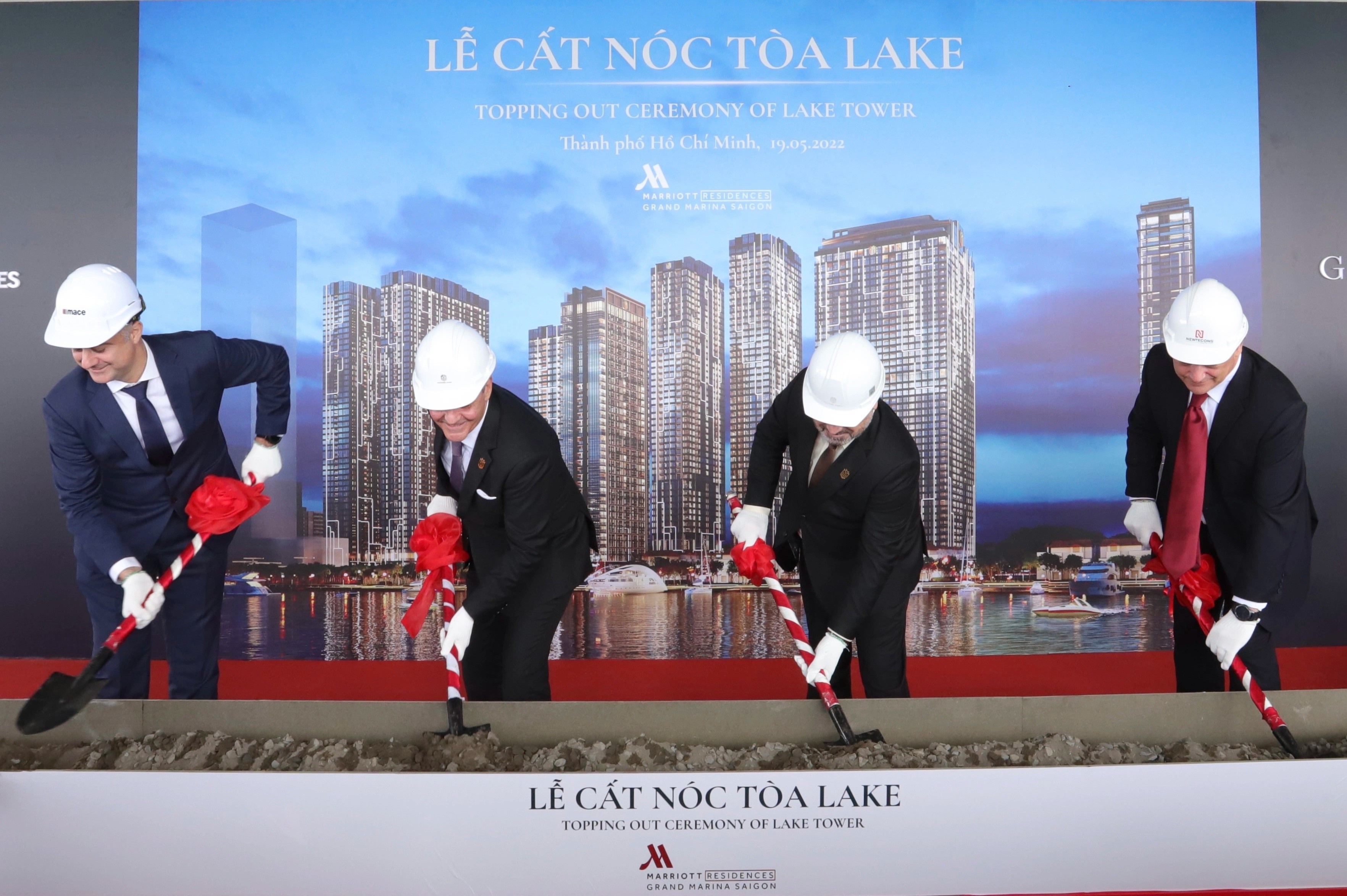 Grand Marina, Saigon cat noc toa thap can ho hang hieu dau tien hinh anh