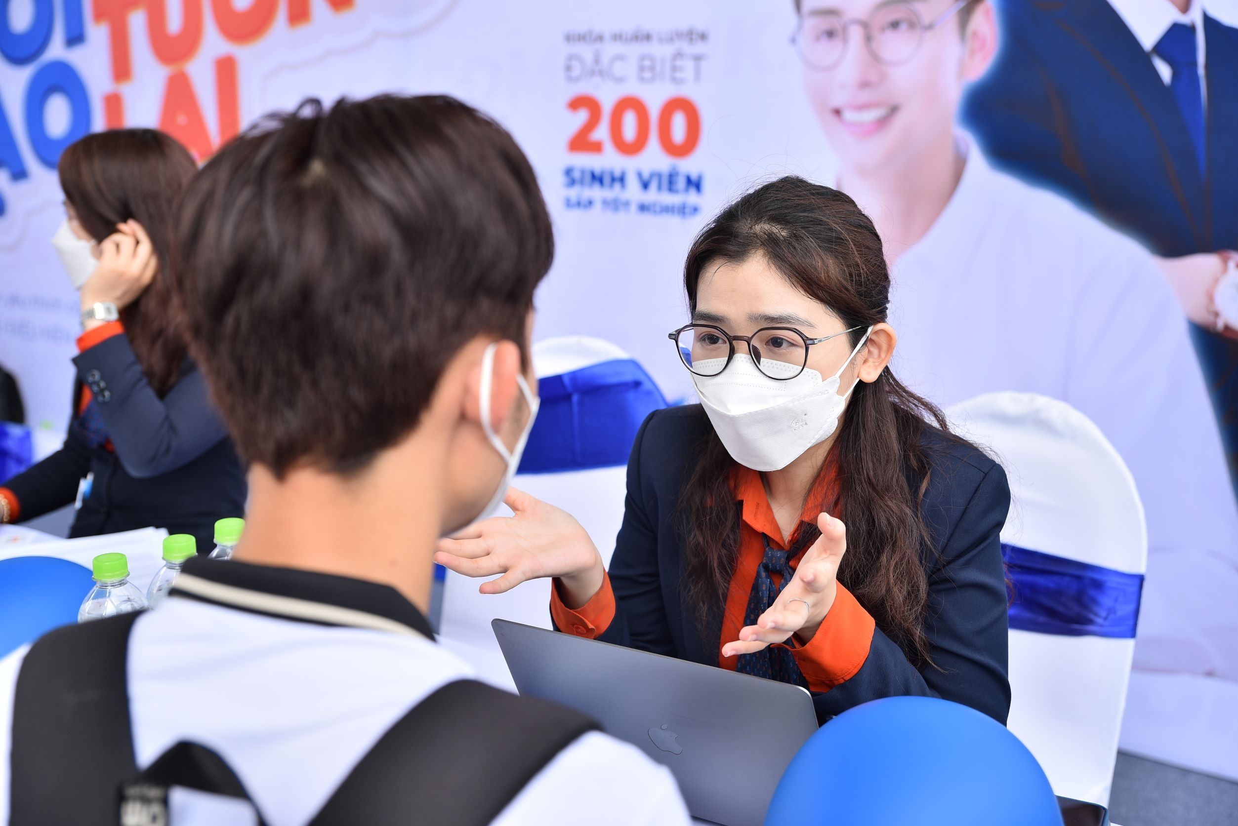 3 loi the tim viec cua sinh vien thoi nay hinh anh