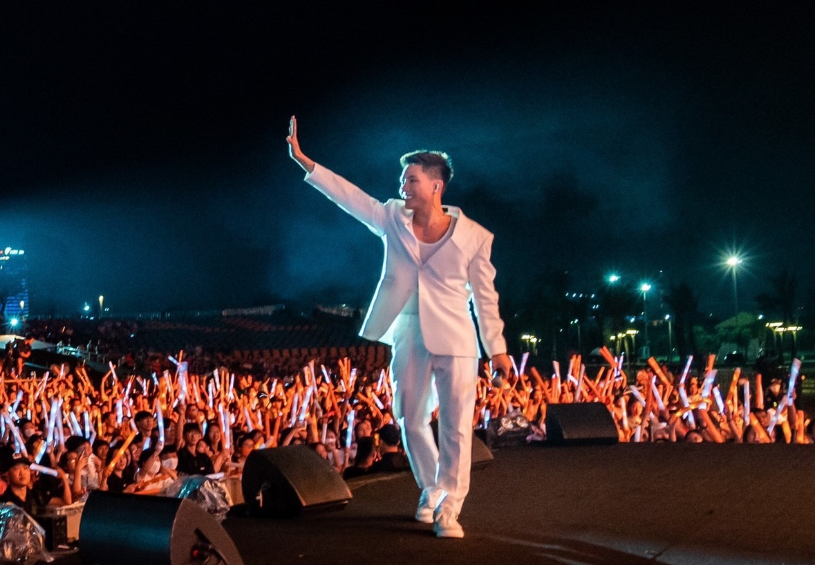 Co gi tai su kien am nhac FWD Music Tour thu hut hon 12.000 khan gia? hinh anh