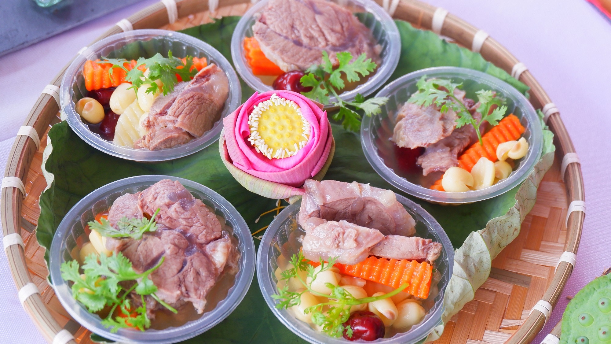 Le hoi Sen Dong Thap anh 2