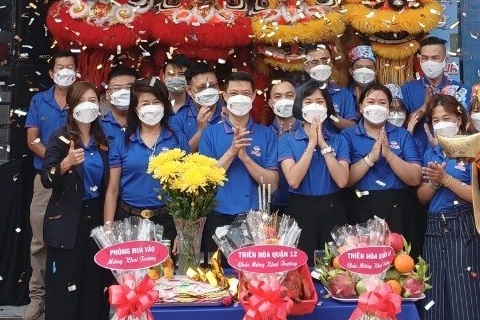 Dien may Thien Nam Hoa doi nhan dien thuong hieu hinh anh