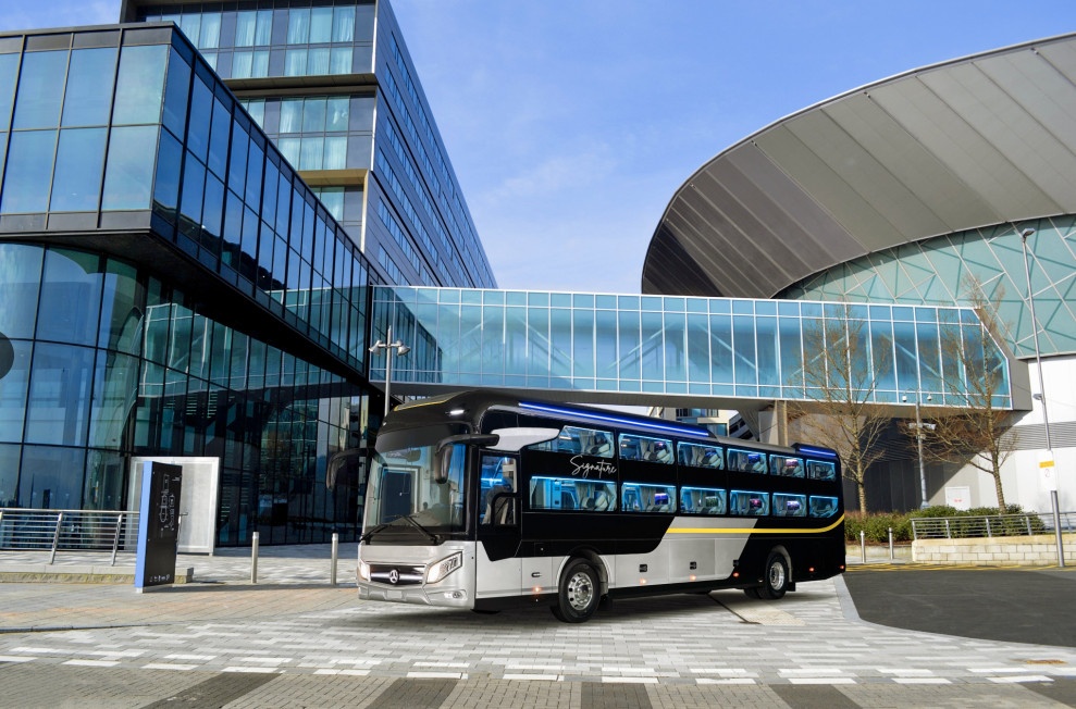 Thaco Auto san xuat xe bus Mercedes-Benz - su ket hop dang gia hinh anh