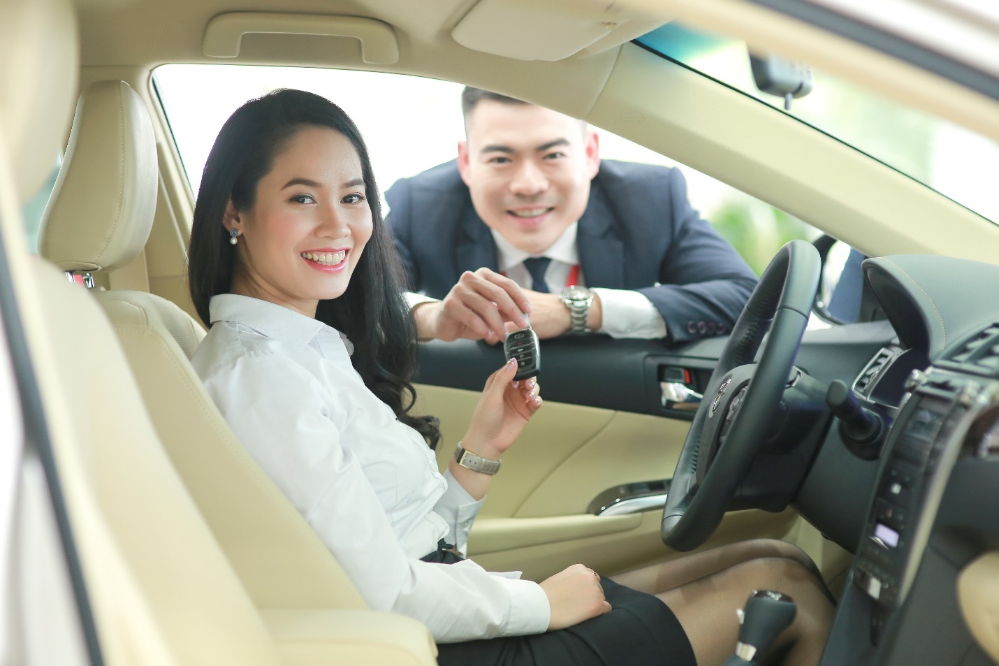 Toyota Viet Nam trien khai nhieu uu dai tri an khach hang hinh anh