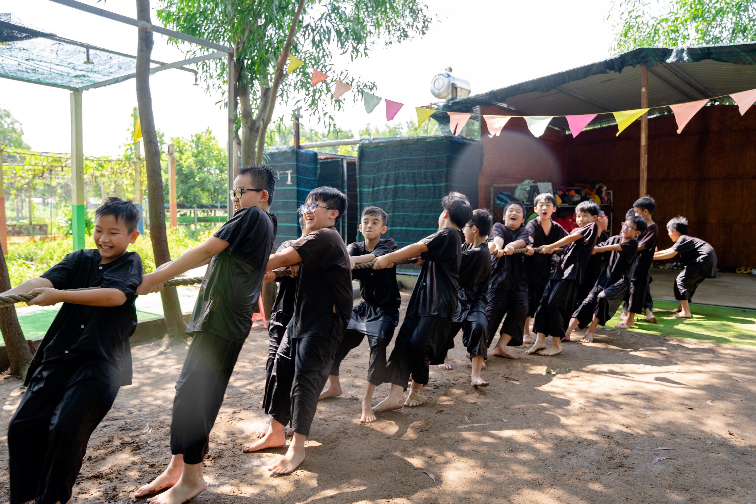 Royal School ảnh 2 Royal School anh 2
