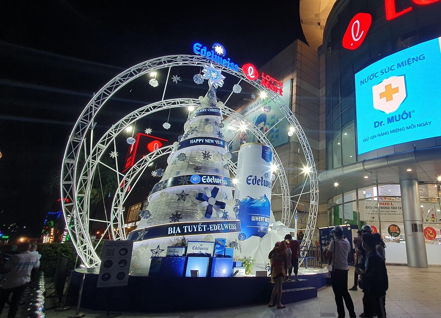 Heineken tiep tuc cam ket phat trien ben vung cung Viet Nam hinh anh