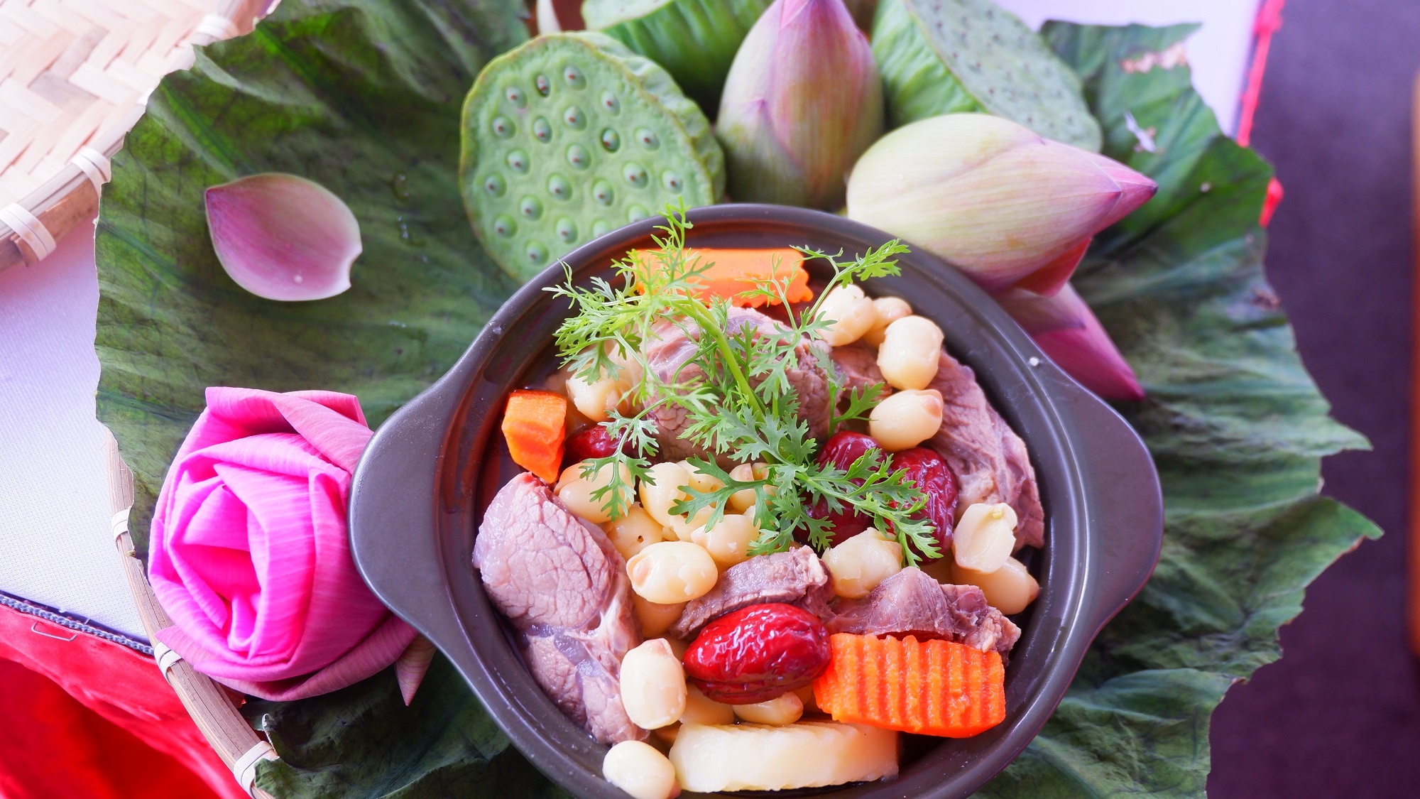 Le hoi Sen Dong Thap lan thu I anh 6