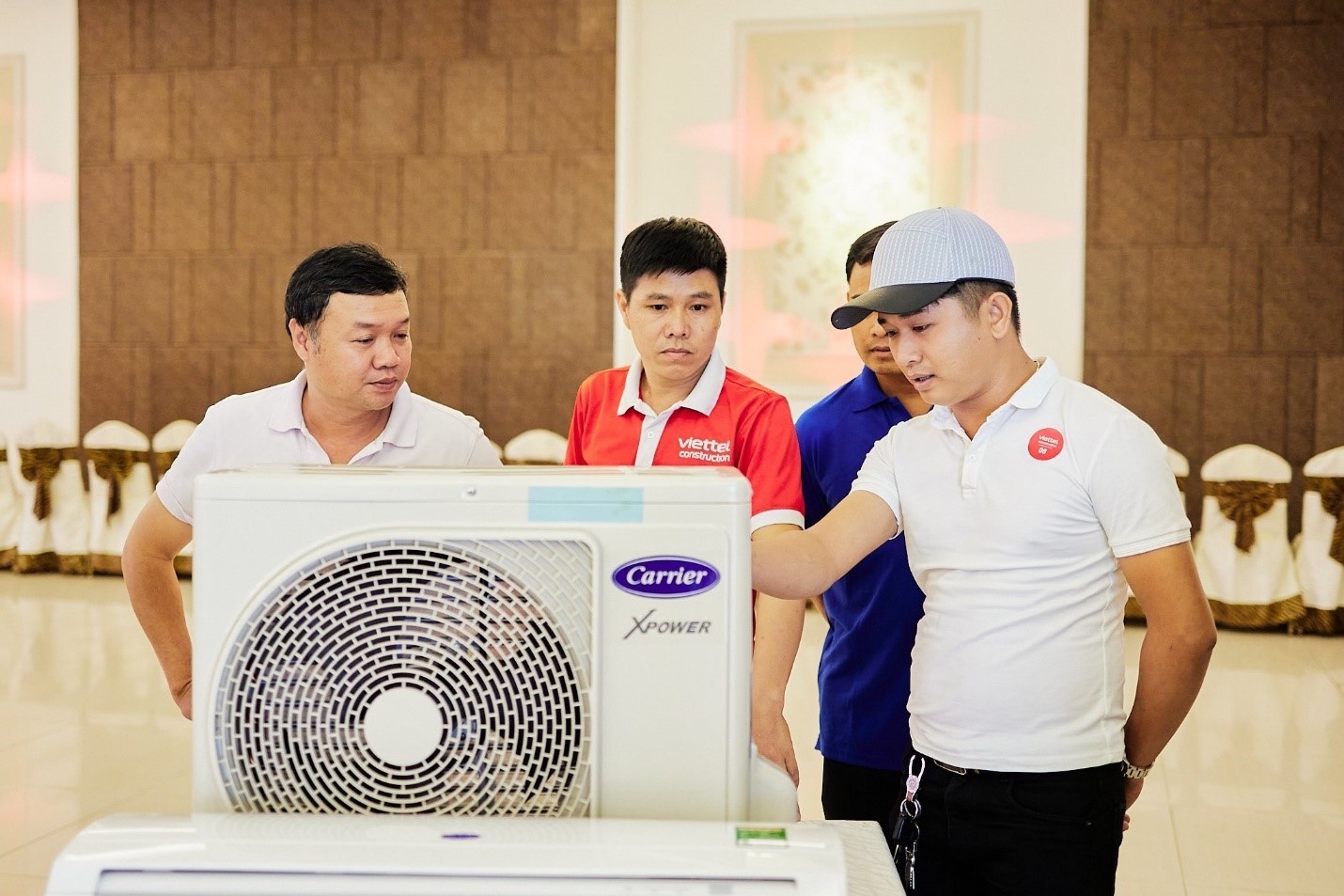 Carrier,  Viettel Construction anh 1