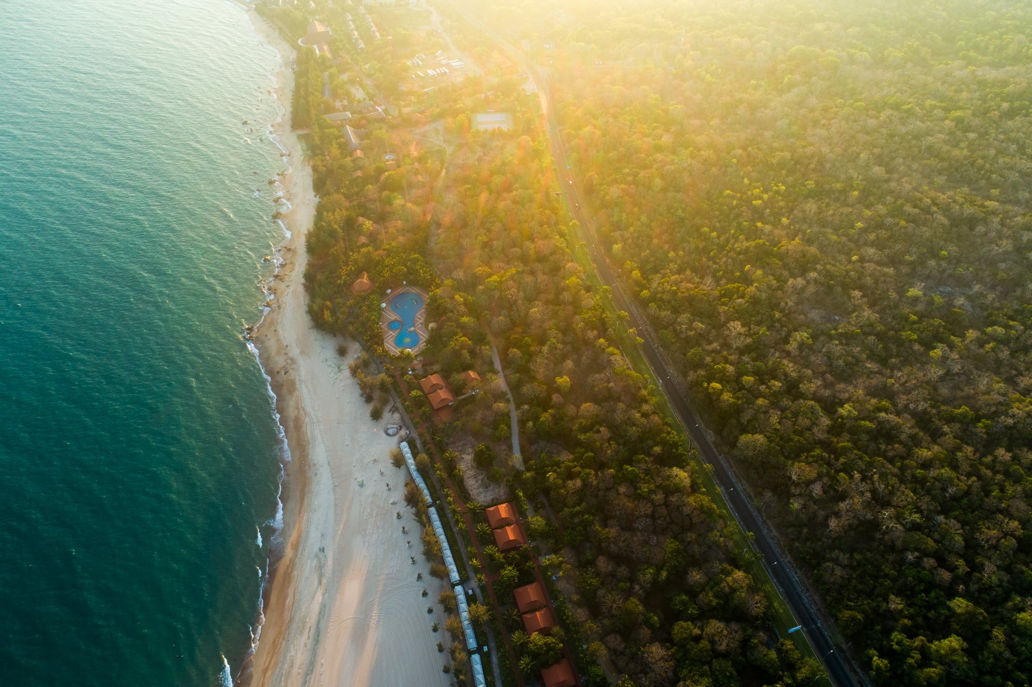 Novaland,  Long Island anh 1