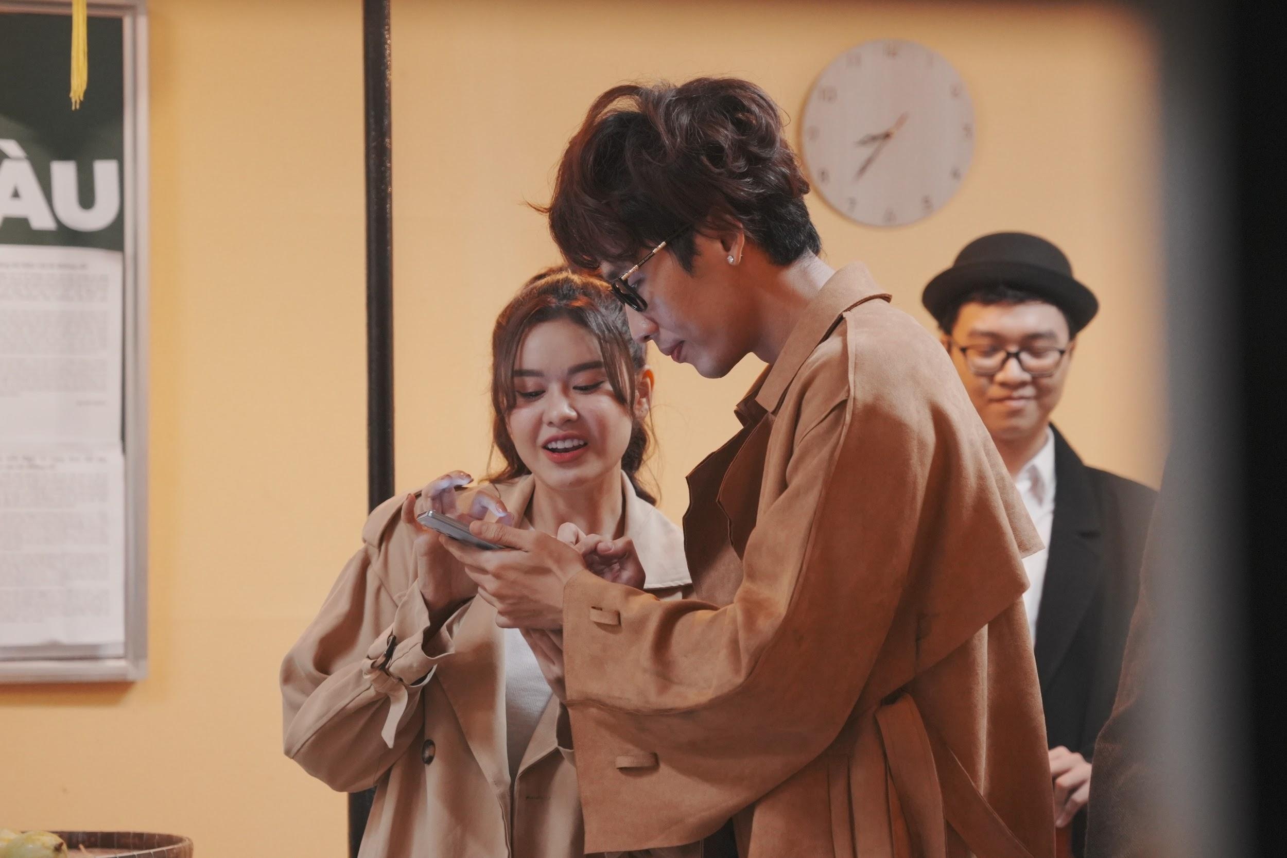 Thu Thach Tron Thoat,  Hari Won anh 3