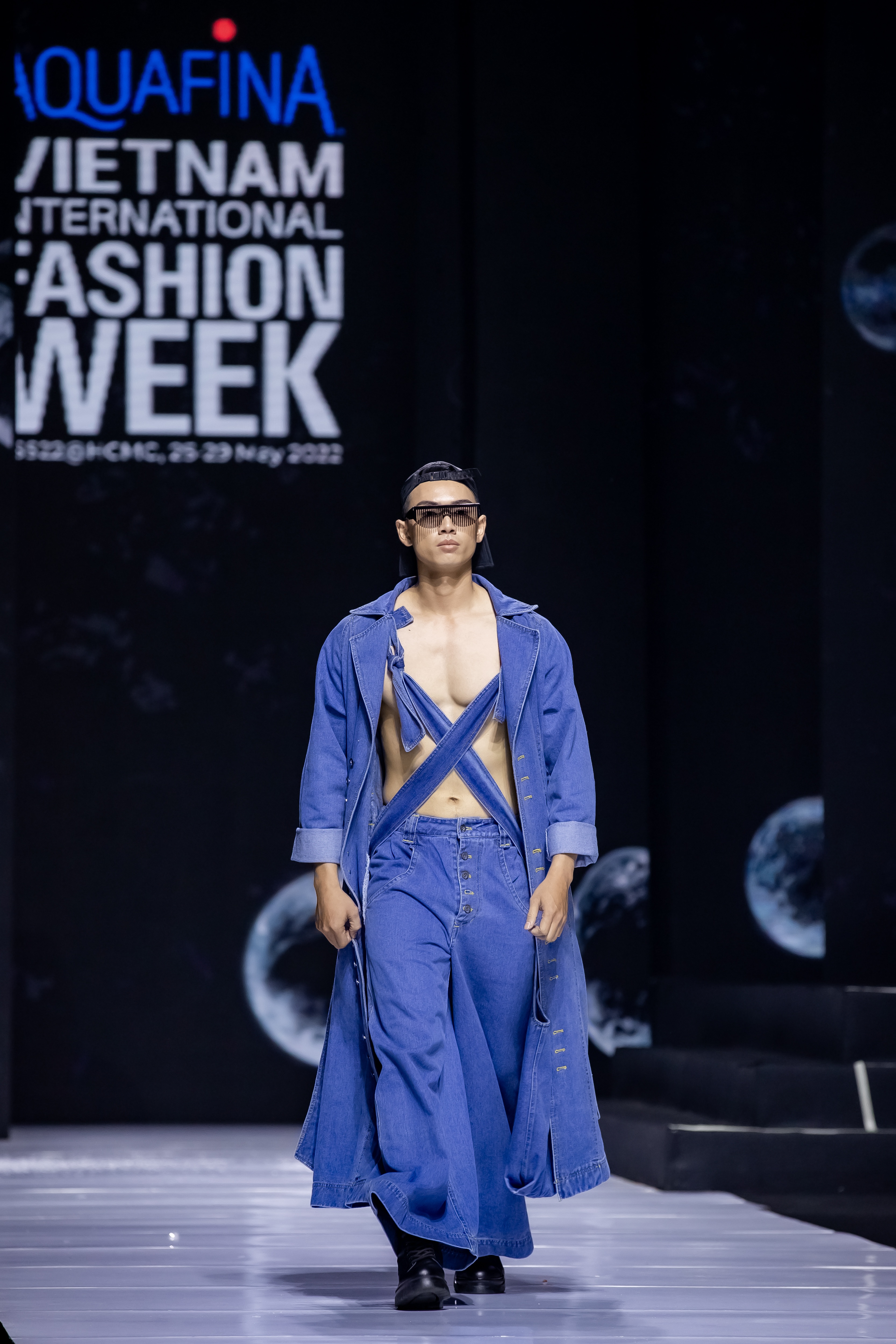 Aquafina Tuan le thoi trang quoc te Viet Nam Xuan He 2022,  Aquafina Vietnam International Fashion Week anh 3