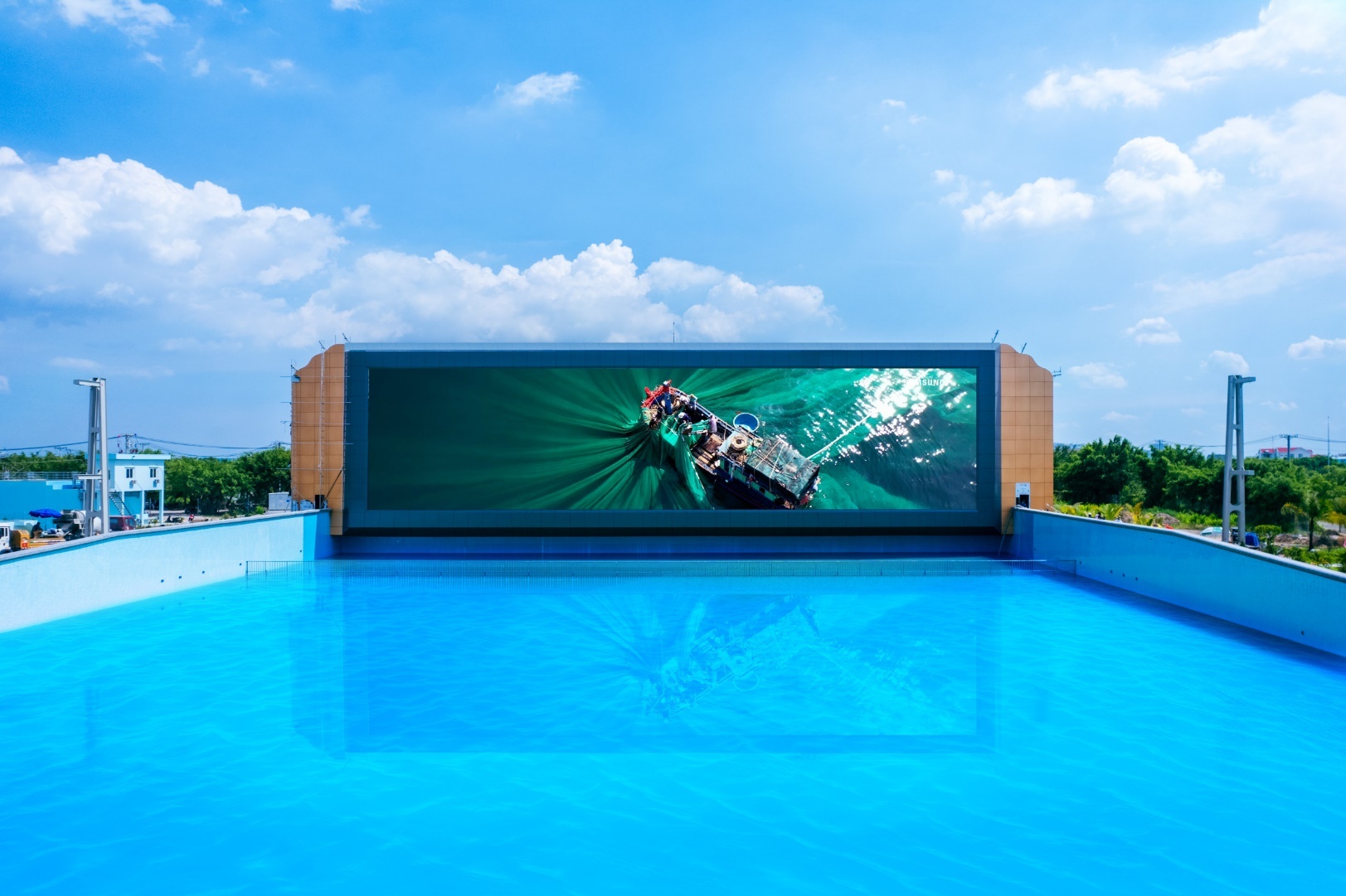 Vịnh Kỳ Diệu,  The Amazing Bay ảnh 2 Vinh Ky Dieu,  The Amazing Bay anh 2