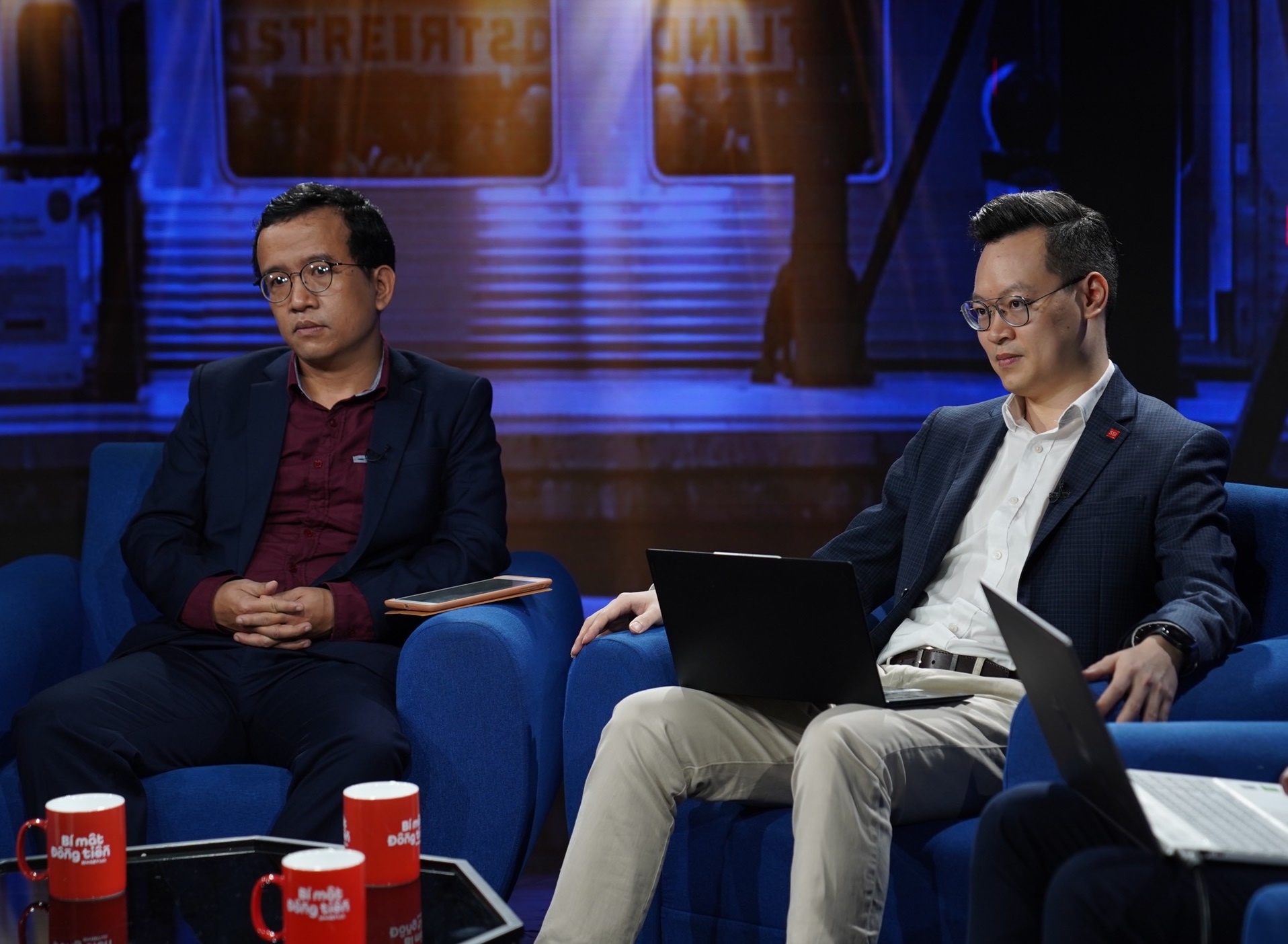 Vi sao chuyen gia tin vao chung chi quy khi thi truong bien dong? hinh anh