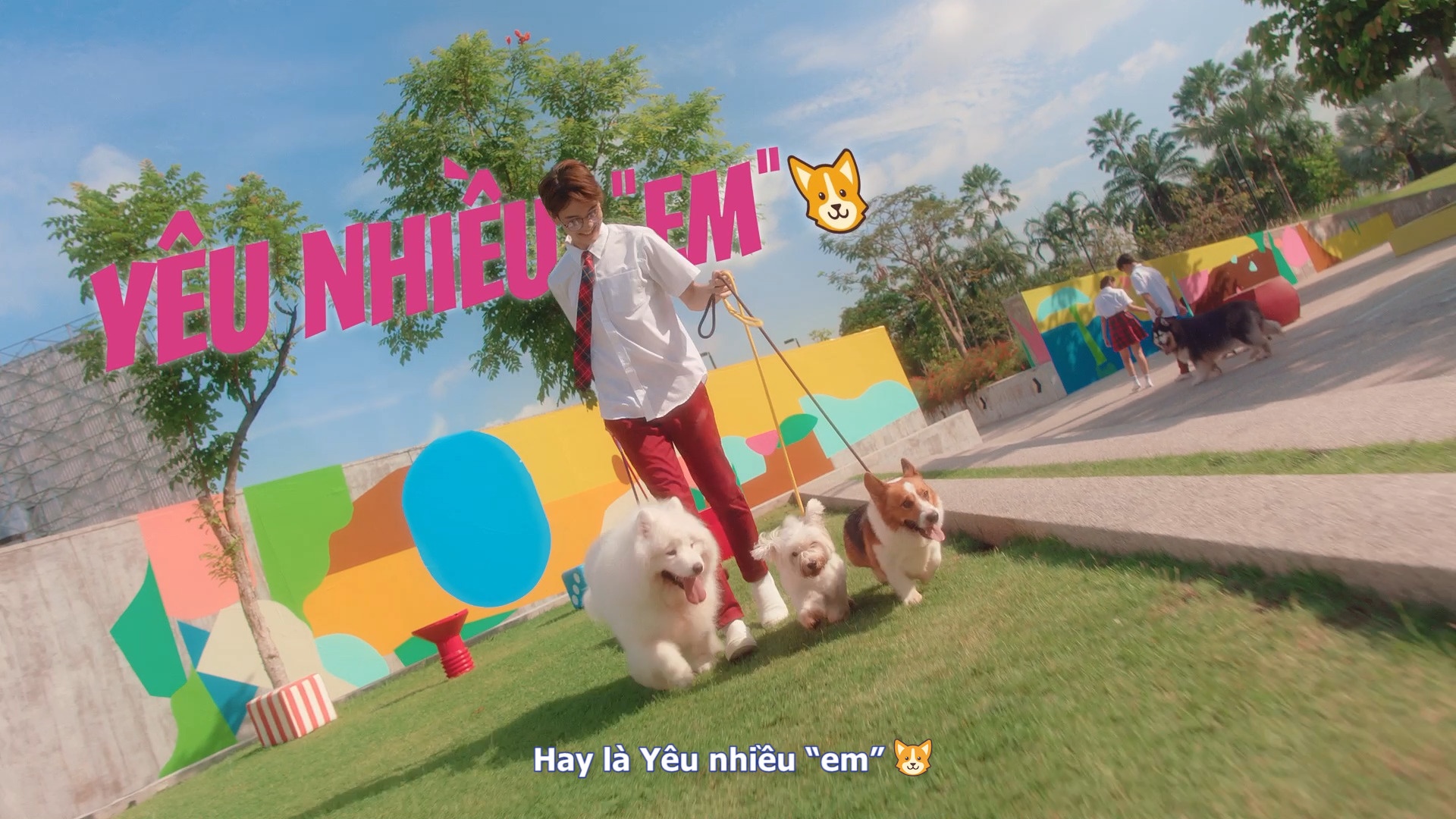 Vinamilk,  YoMilk,  gu Z anh 4