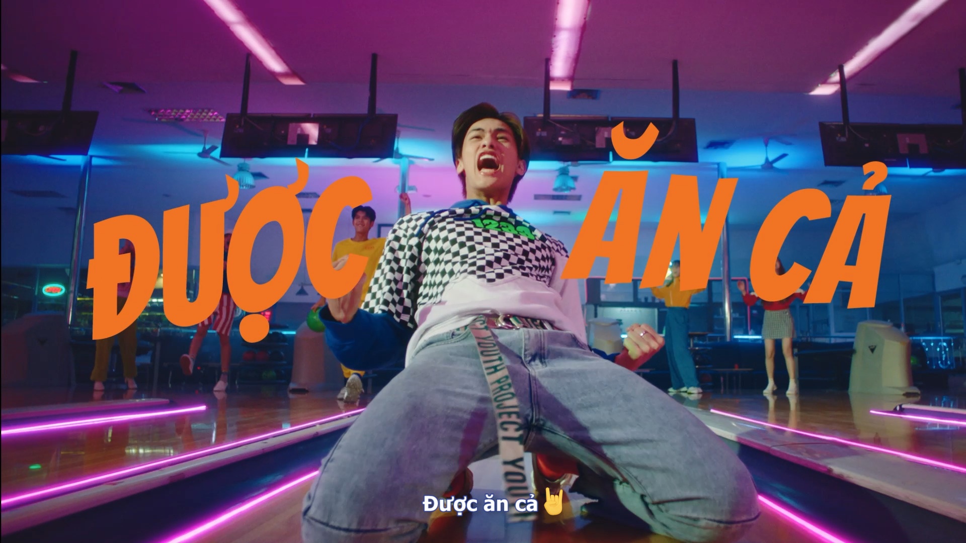 Vinamilk,  YoMilk,  gu Z anh 5